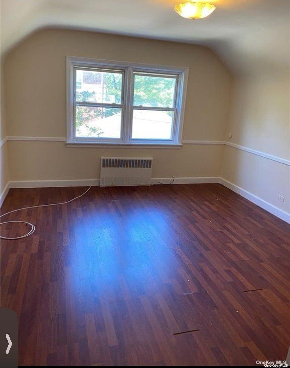 82-04 188th Street Wh Property Photo 4