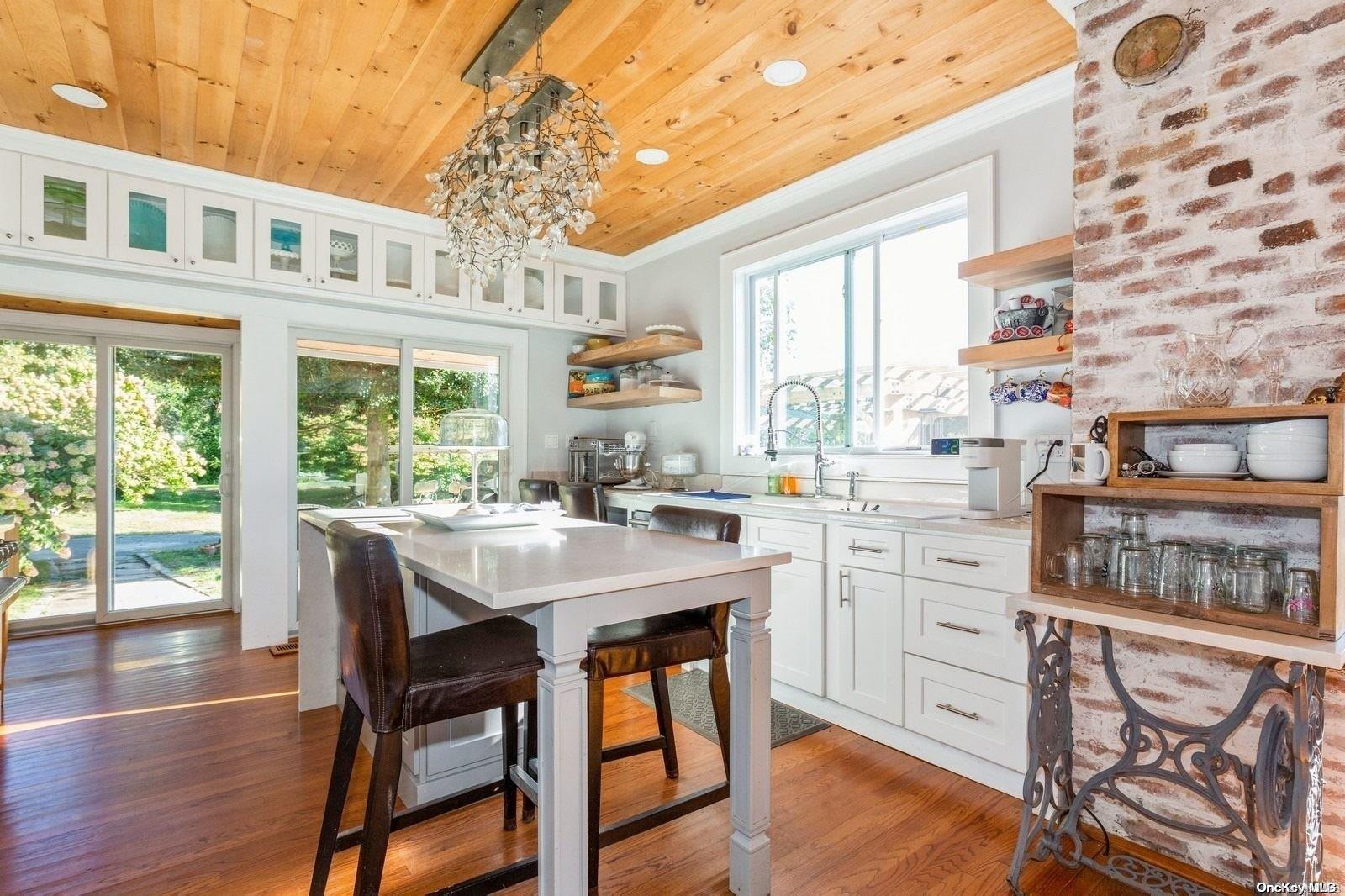 36020 Main Road Property Photo 10