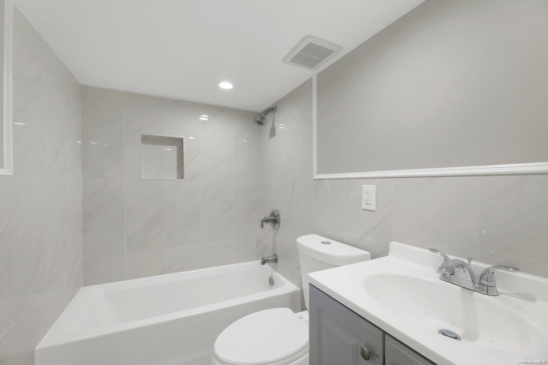 108-05 221st Street Property Photo 16