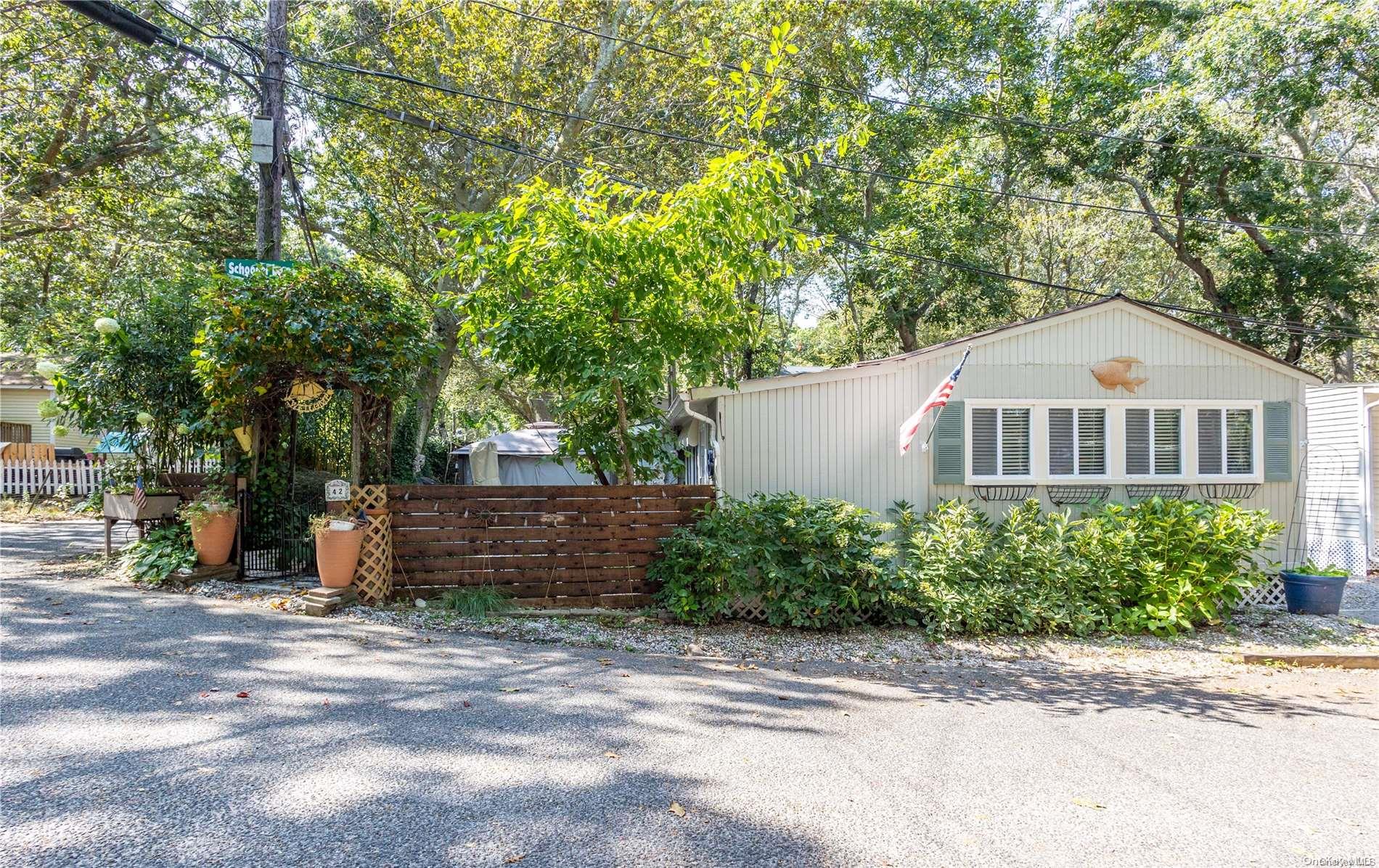 42 Cottage Road Property Photo 1