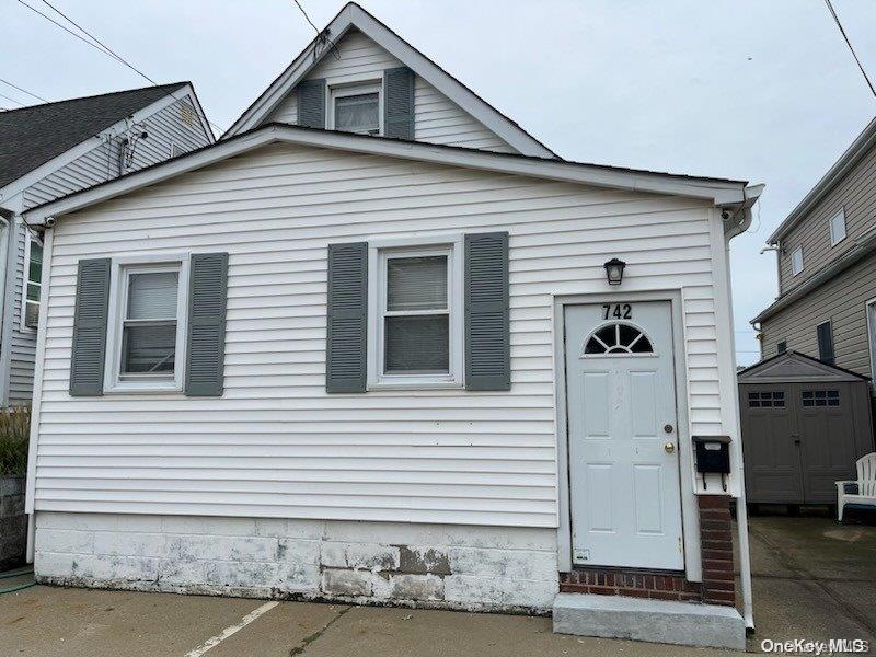 742 S 9th Street Property Photo 1