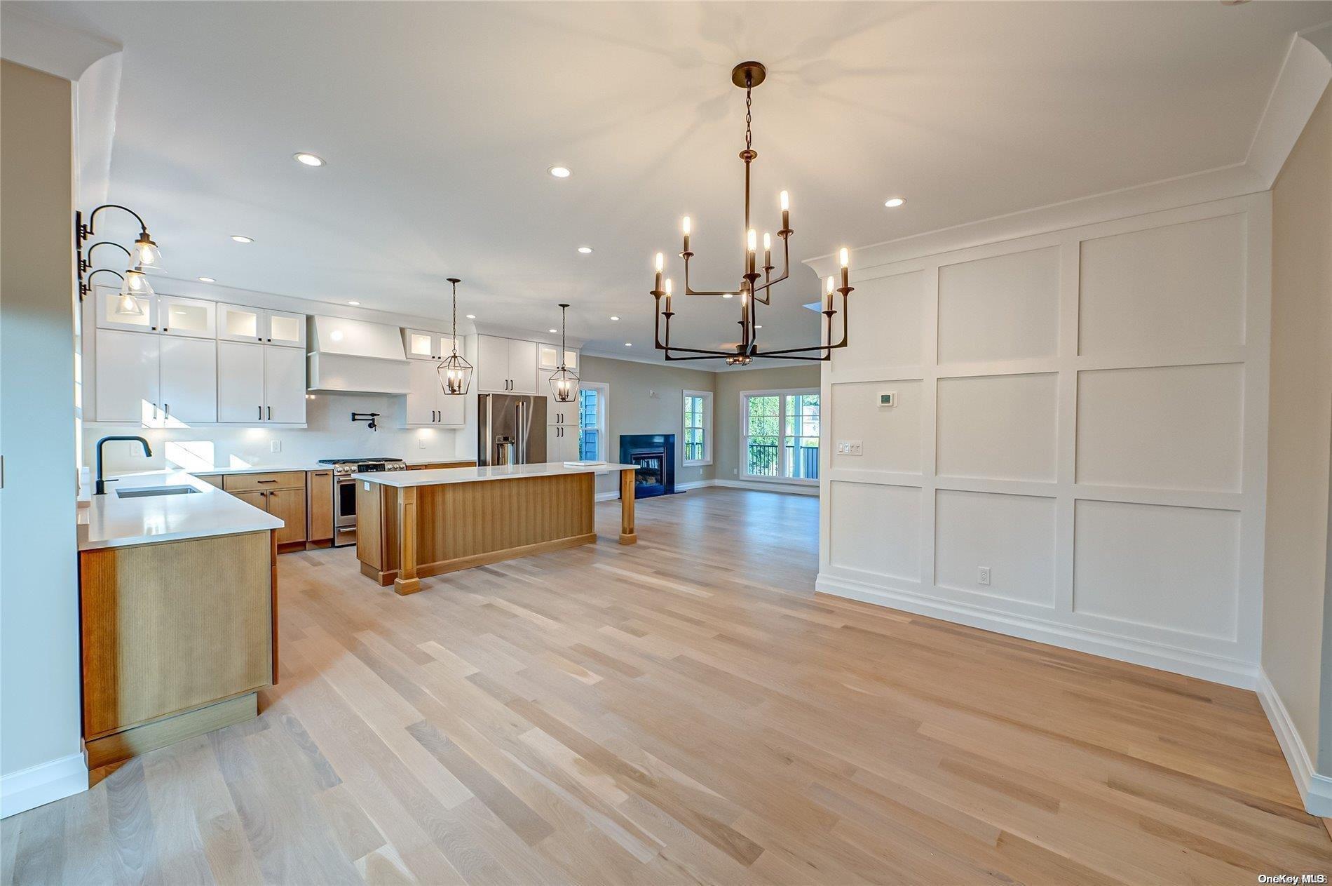 100 Root Avenue Property Photo 7