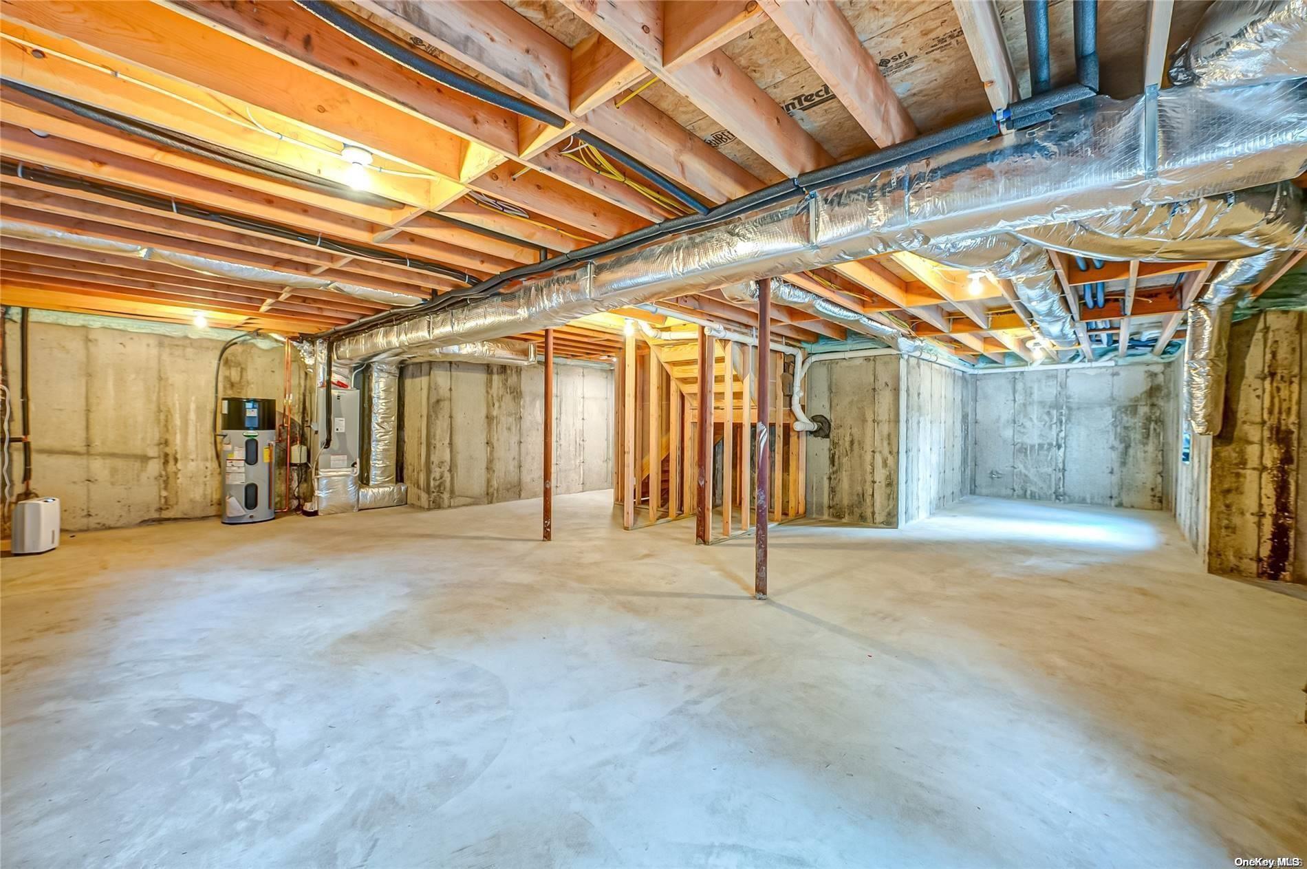 100 Root Avenue Property Photo 24