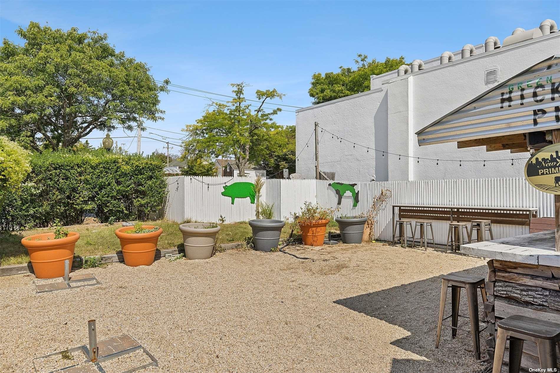 48 Front Street Property Photo 10