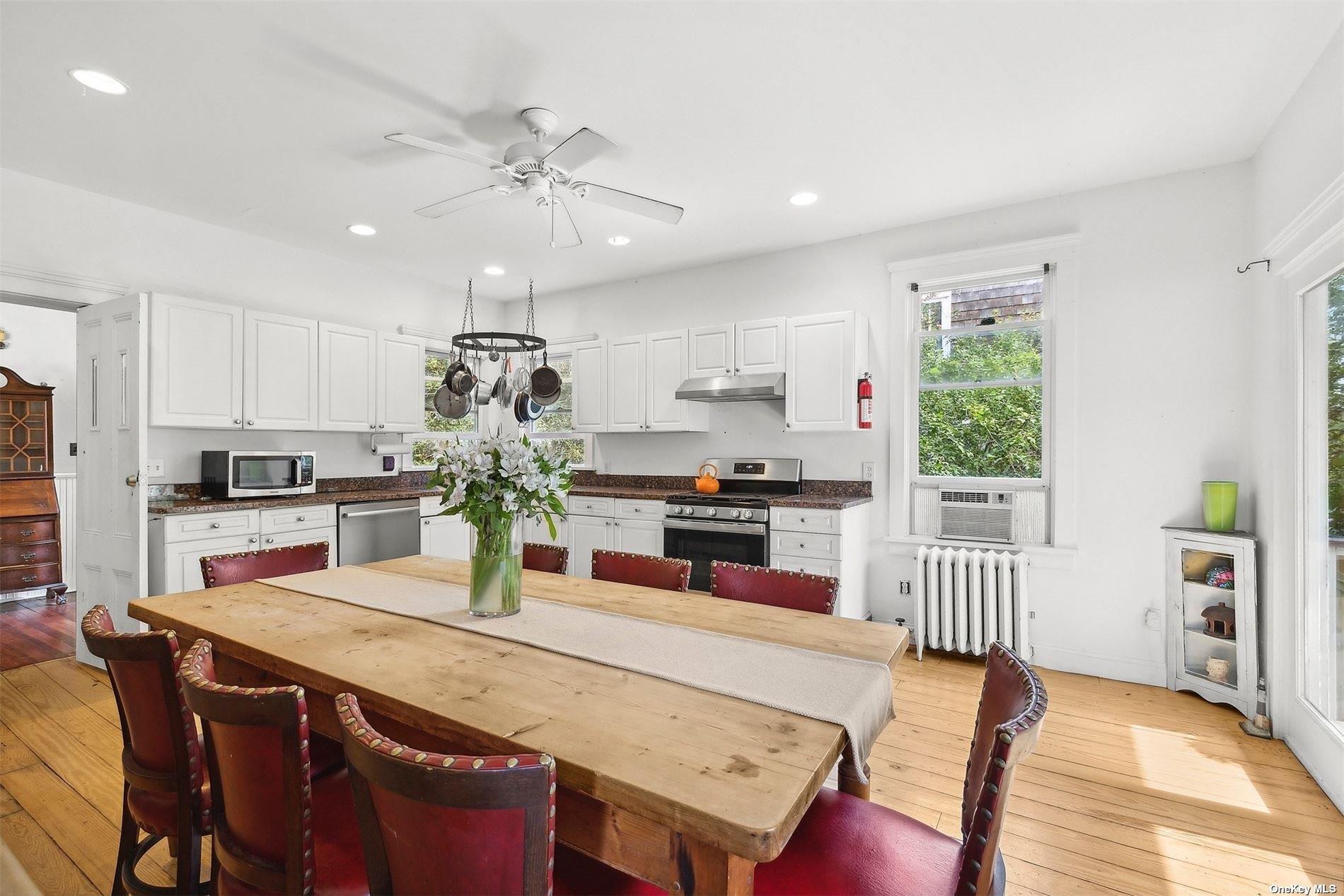151 Bay Avenue Property Photo 6
