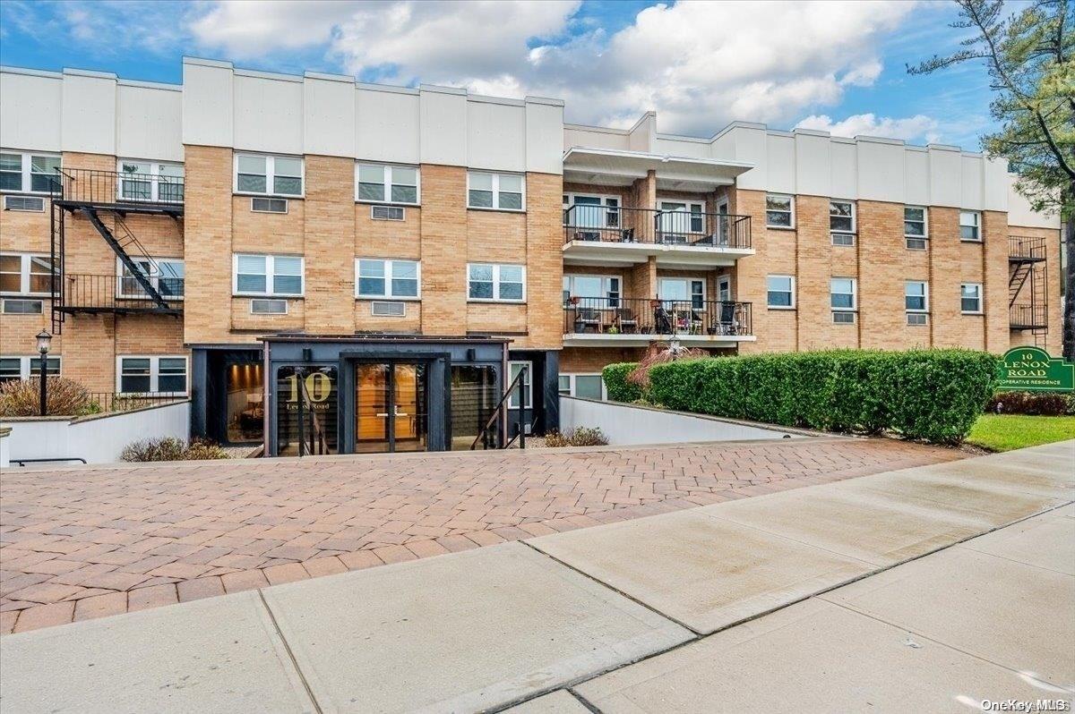 10 Lenox Road Real Estate Listings Main Image