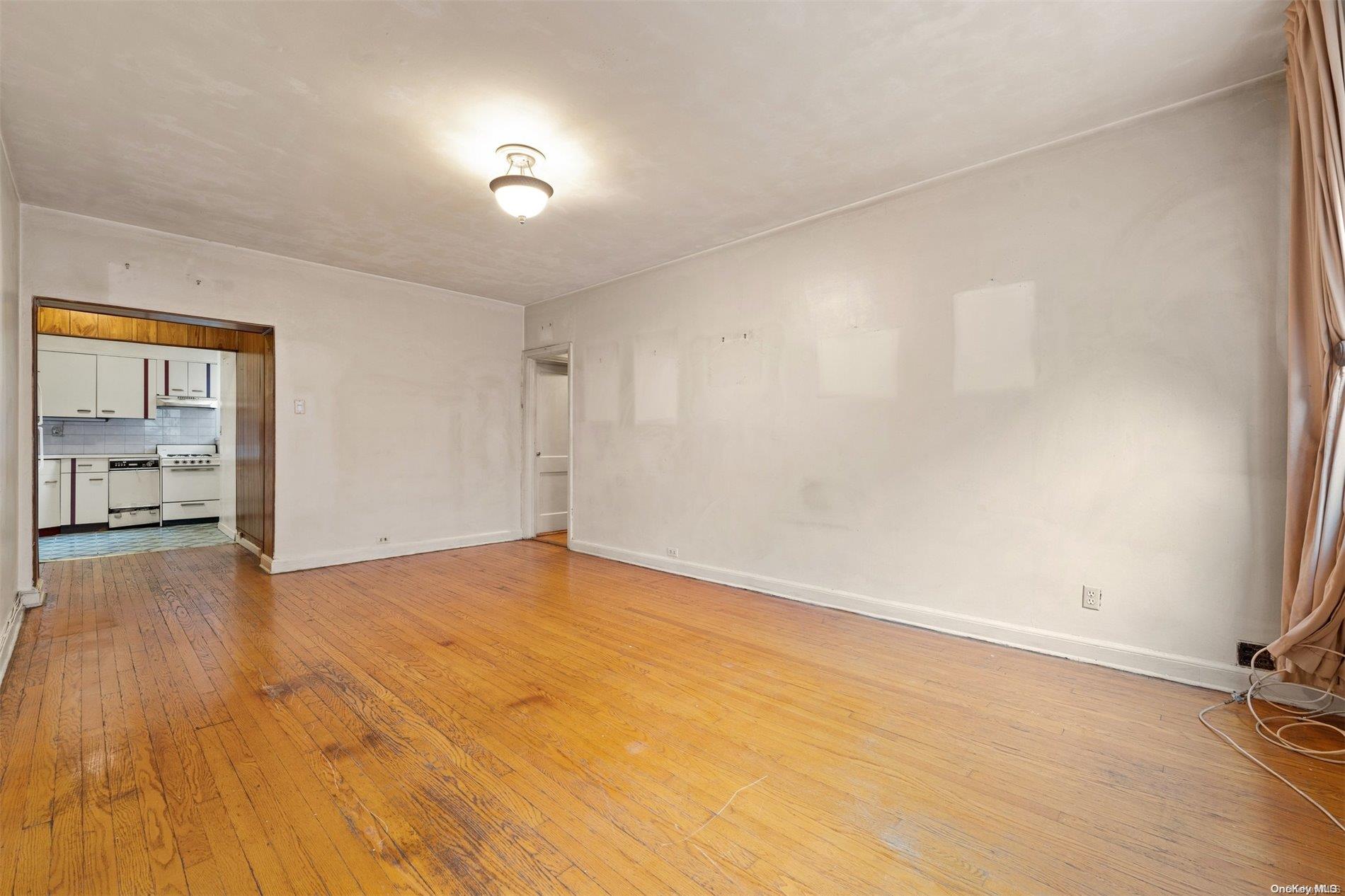 34-40 79th Street 1e Property Photo 4