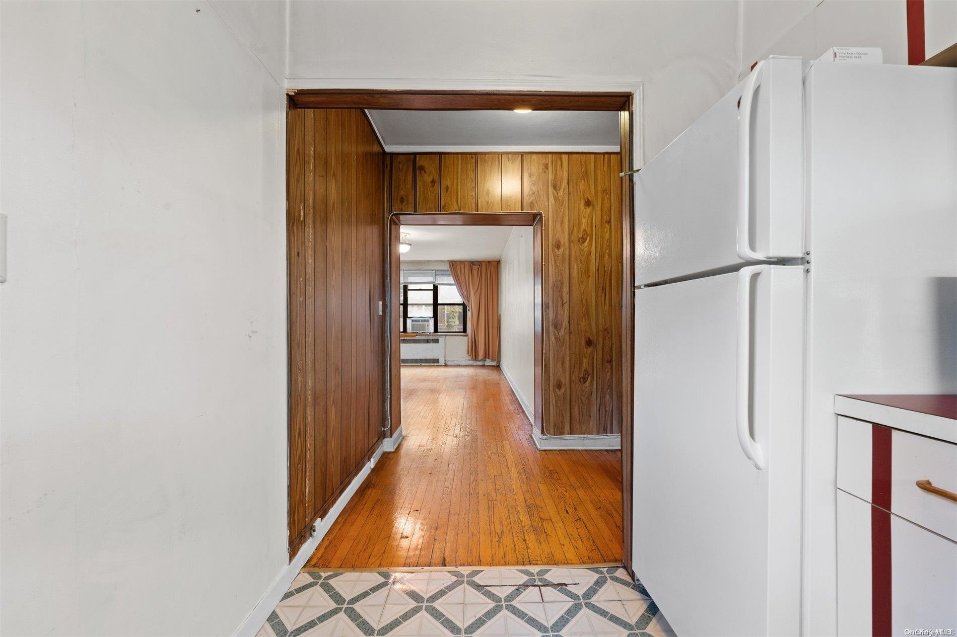 34-40 79th Street 1e Property Photo 9