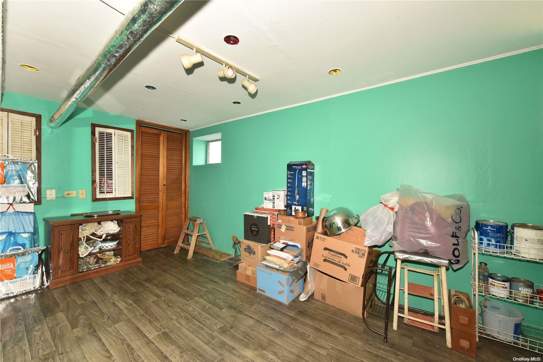 104-49 92nd Avenue Property Photo 15