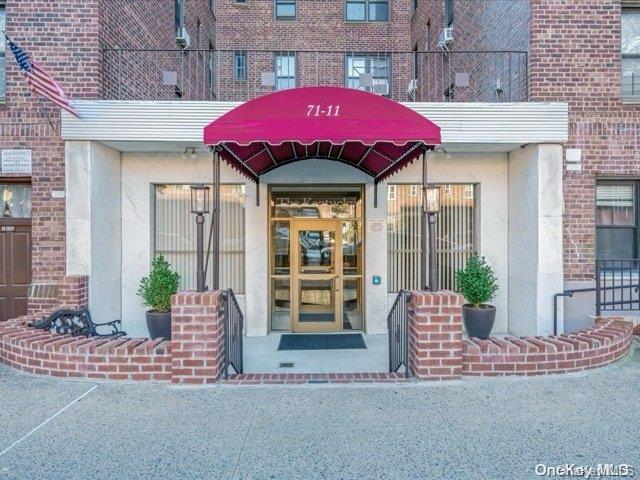 71-11 Yellowstone Boulevard 5k Property Photo