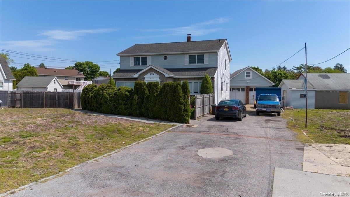946 Stewart Avenue Property Photo 1