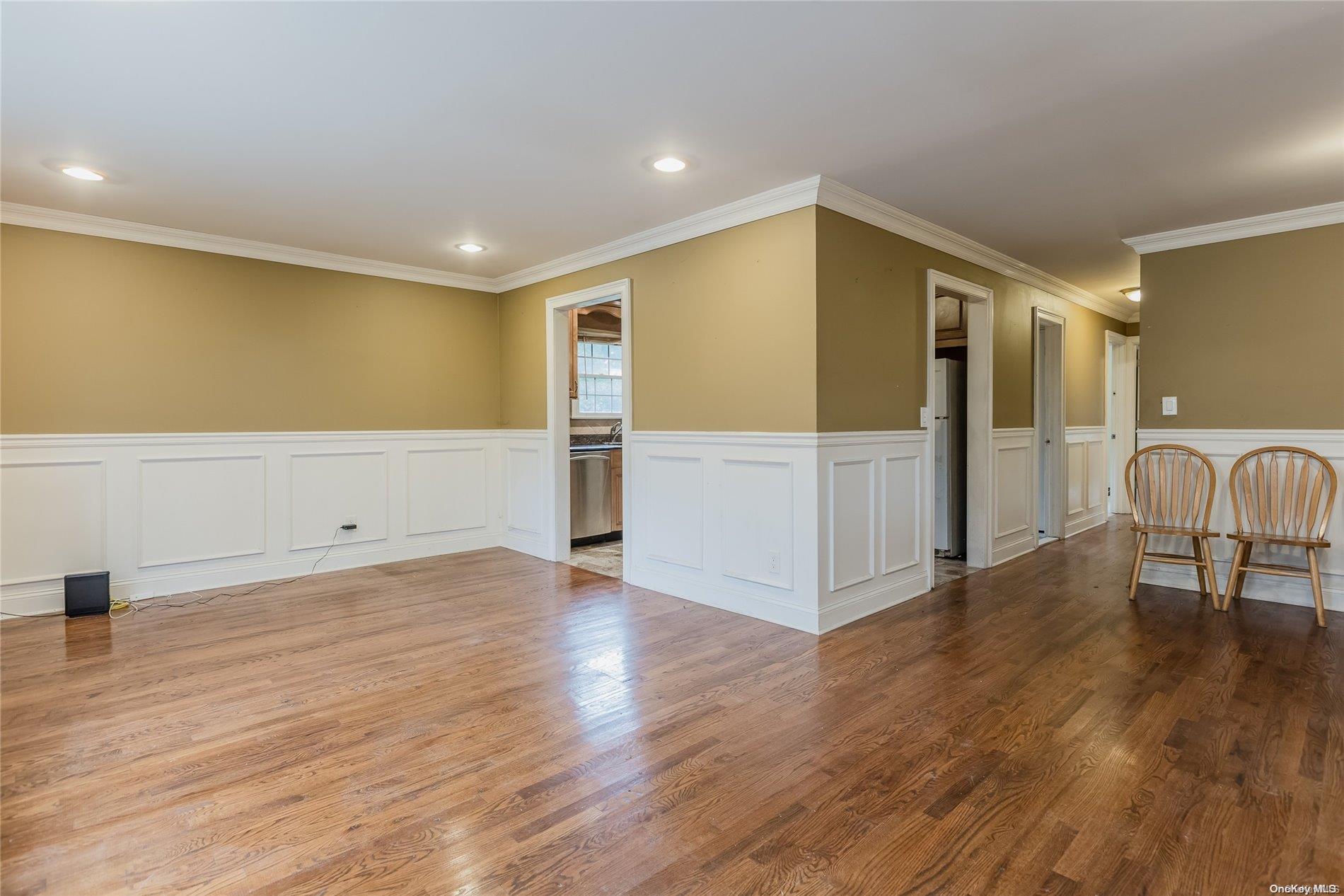34 Oak Avenue Property Photo 3