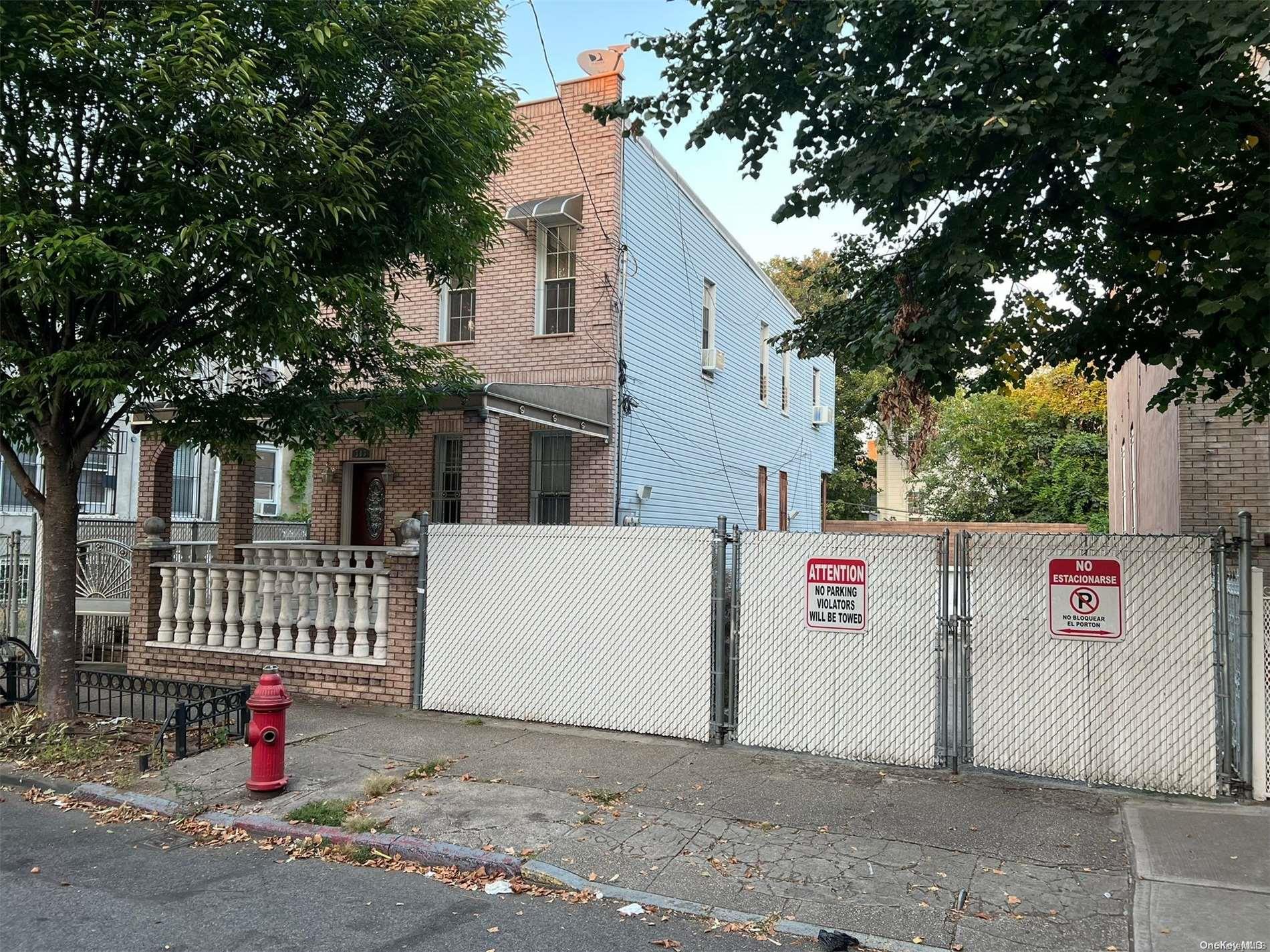 303 Milford Street Property Photo