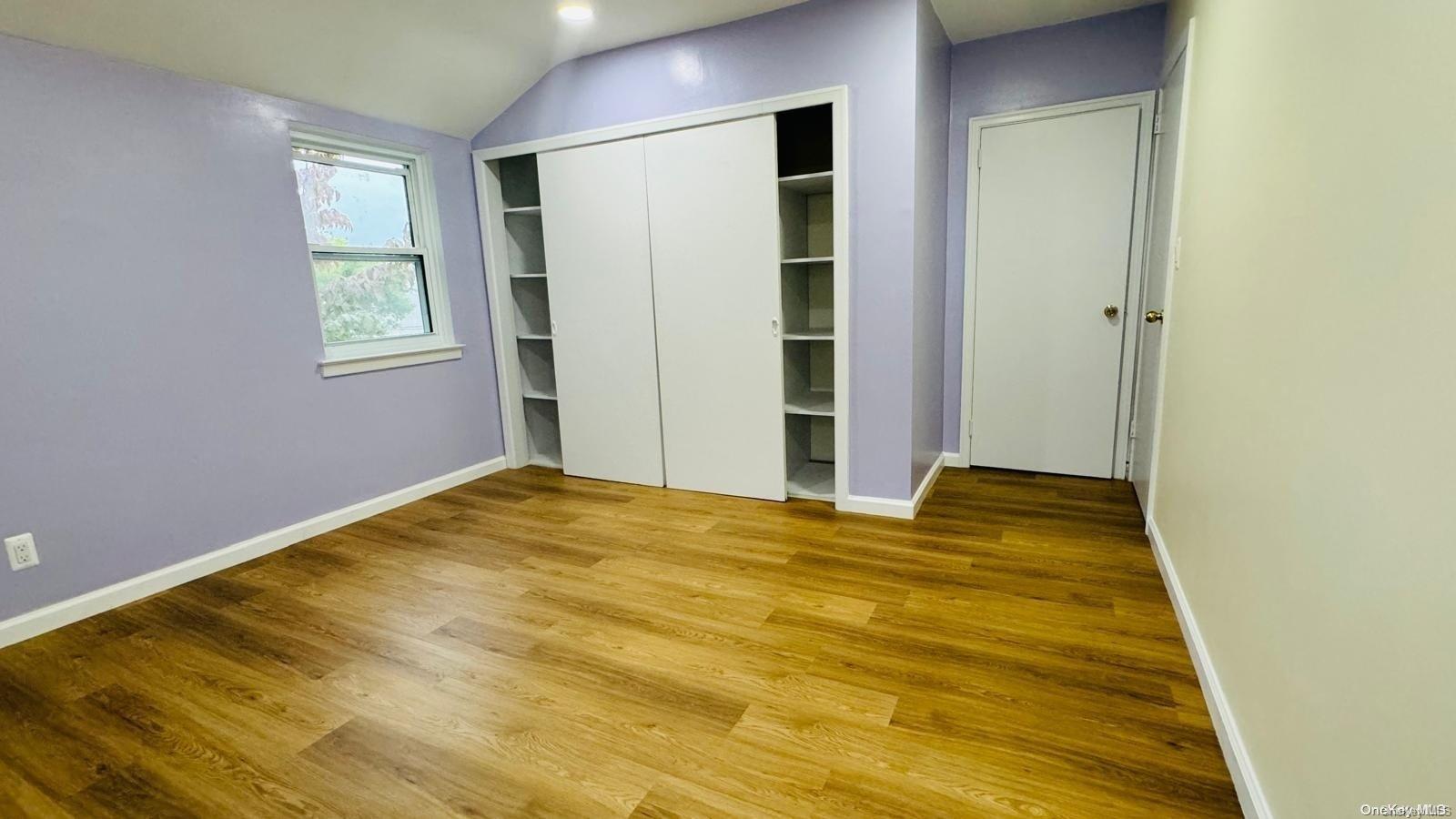 2041 New Hyde Park Road Property Photo 10