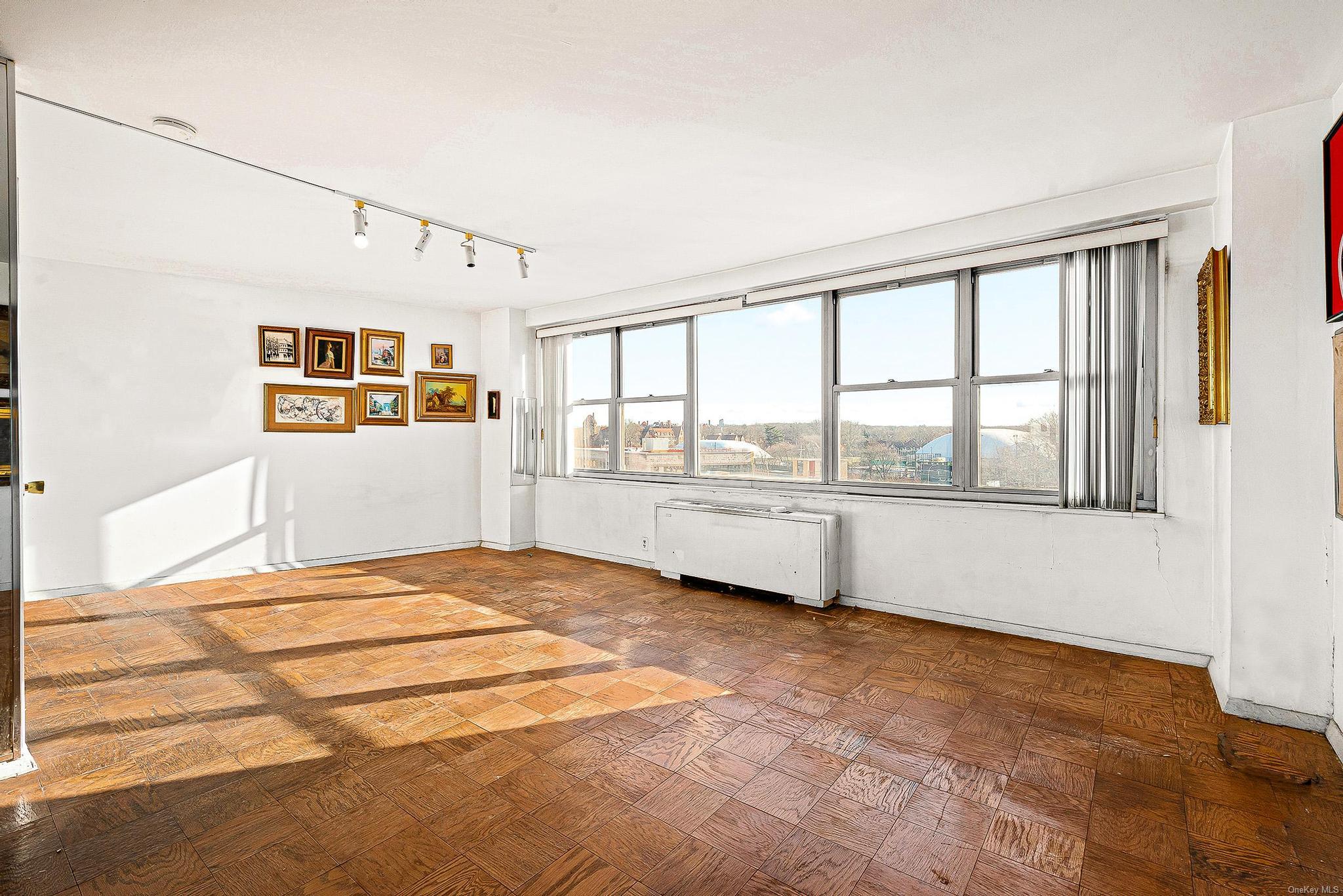 70-25 Yellowstone Boulevard 7s Property Photo 2