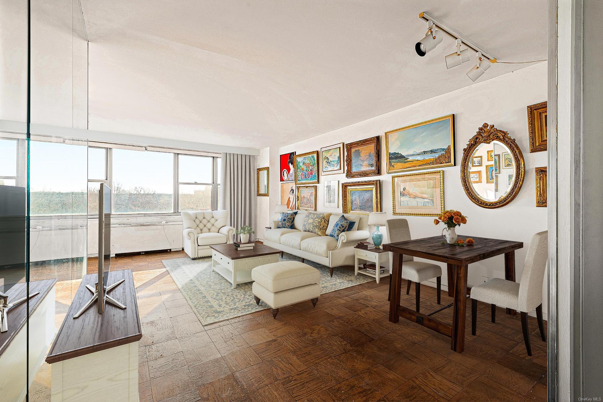70-25 Yellowstone Boulevard 7s Property Photo 8