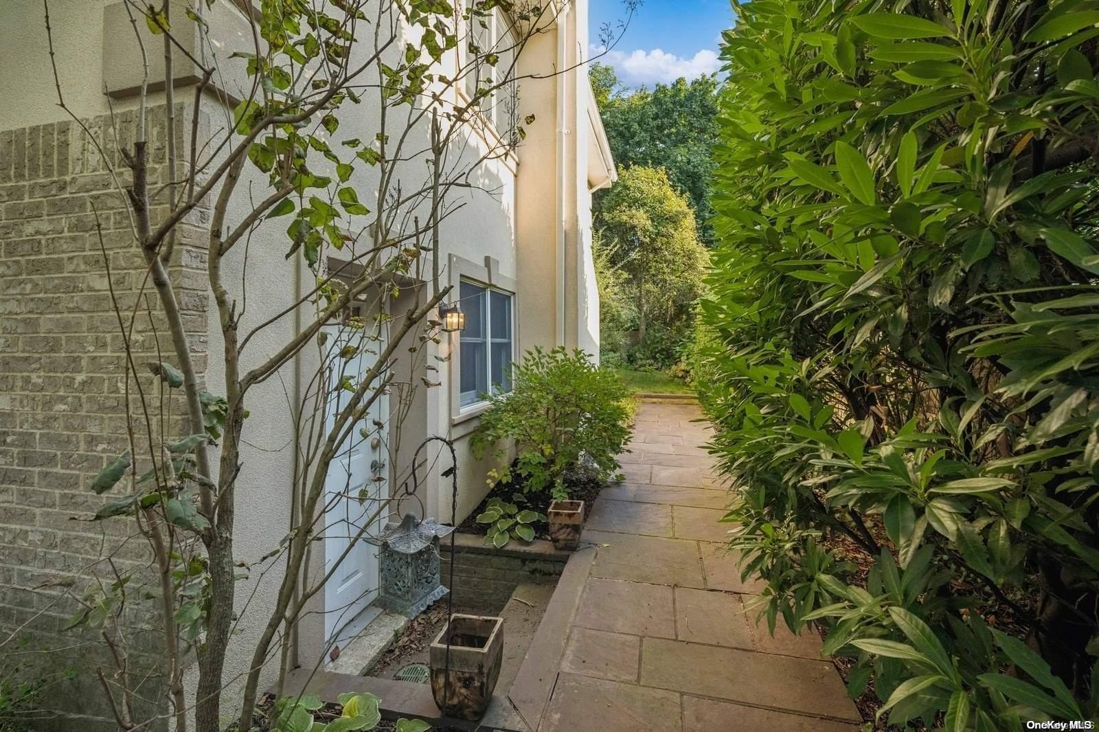 5 Gabriele Drive Property Photo 18