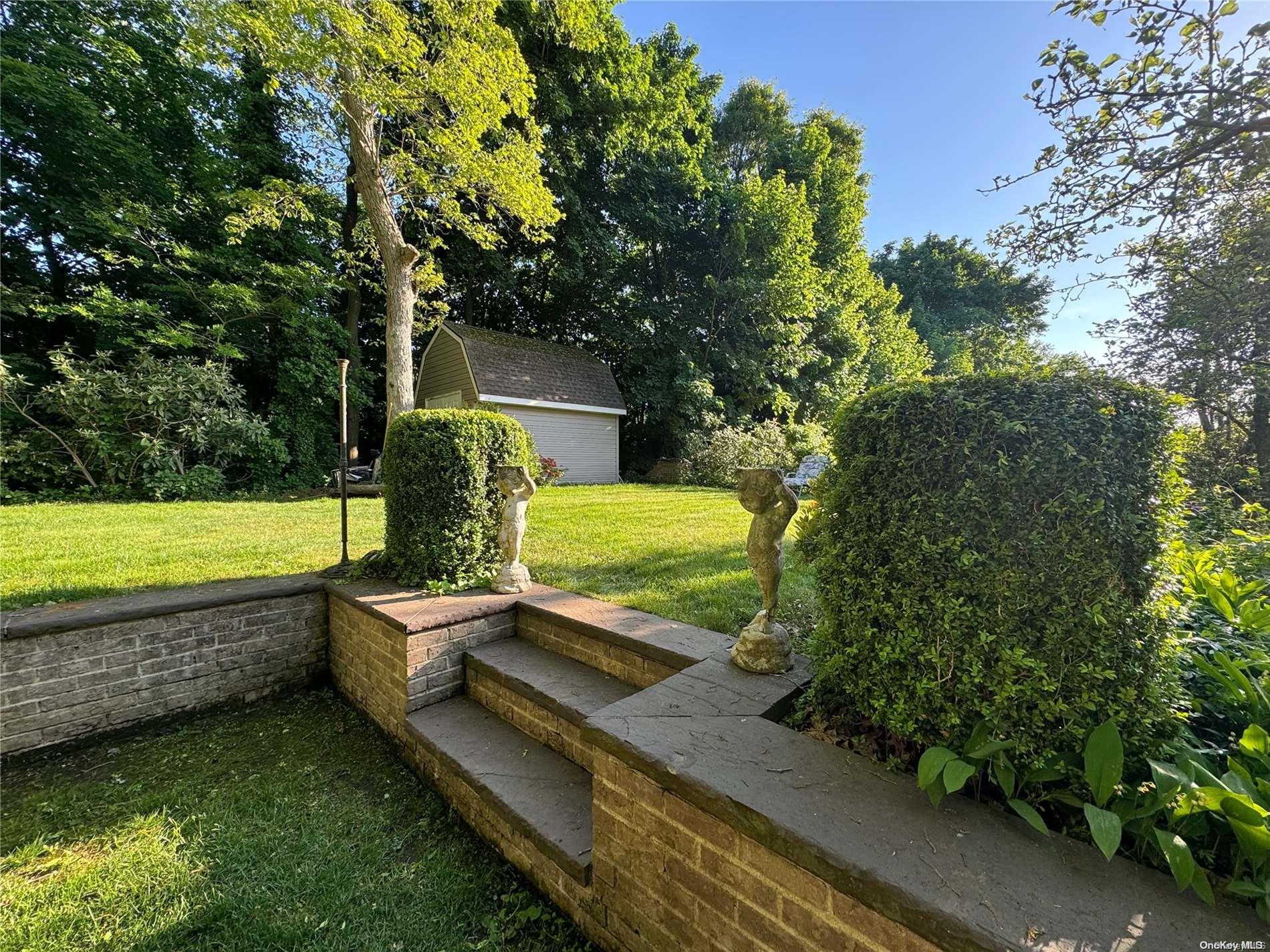 5 Gabriele Drive Property Photo 21