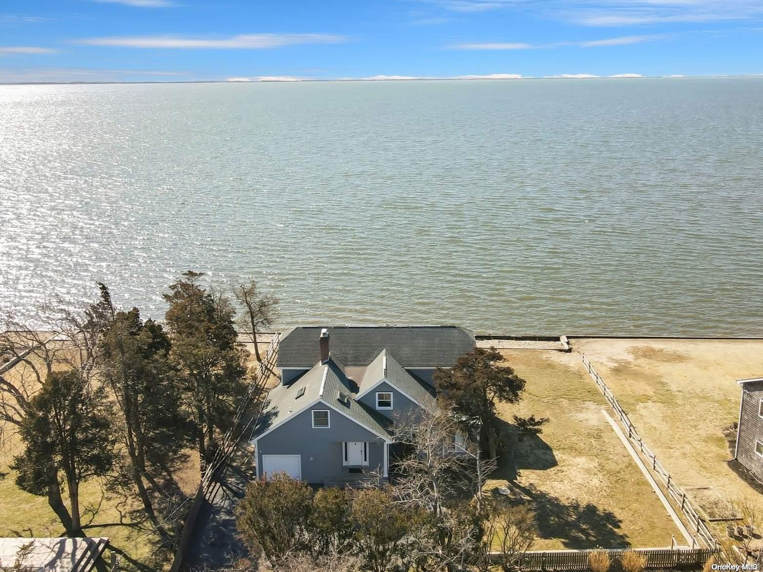 5 Bay Road Property Photo 1