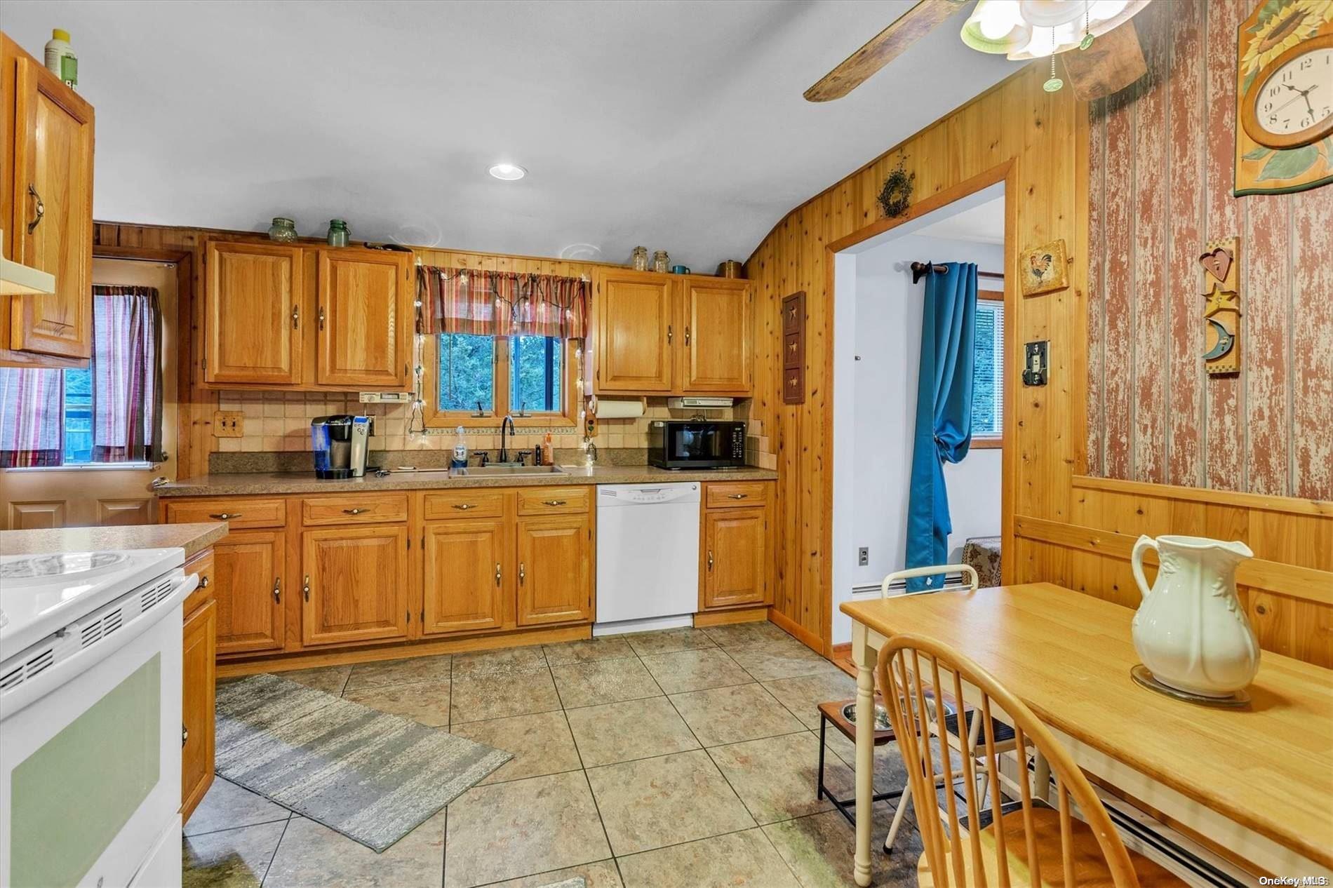 44 Aliperti Road Property Photo 8