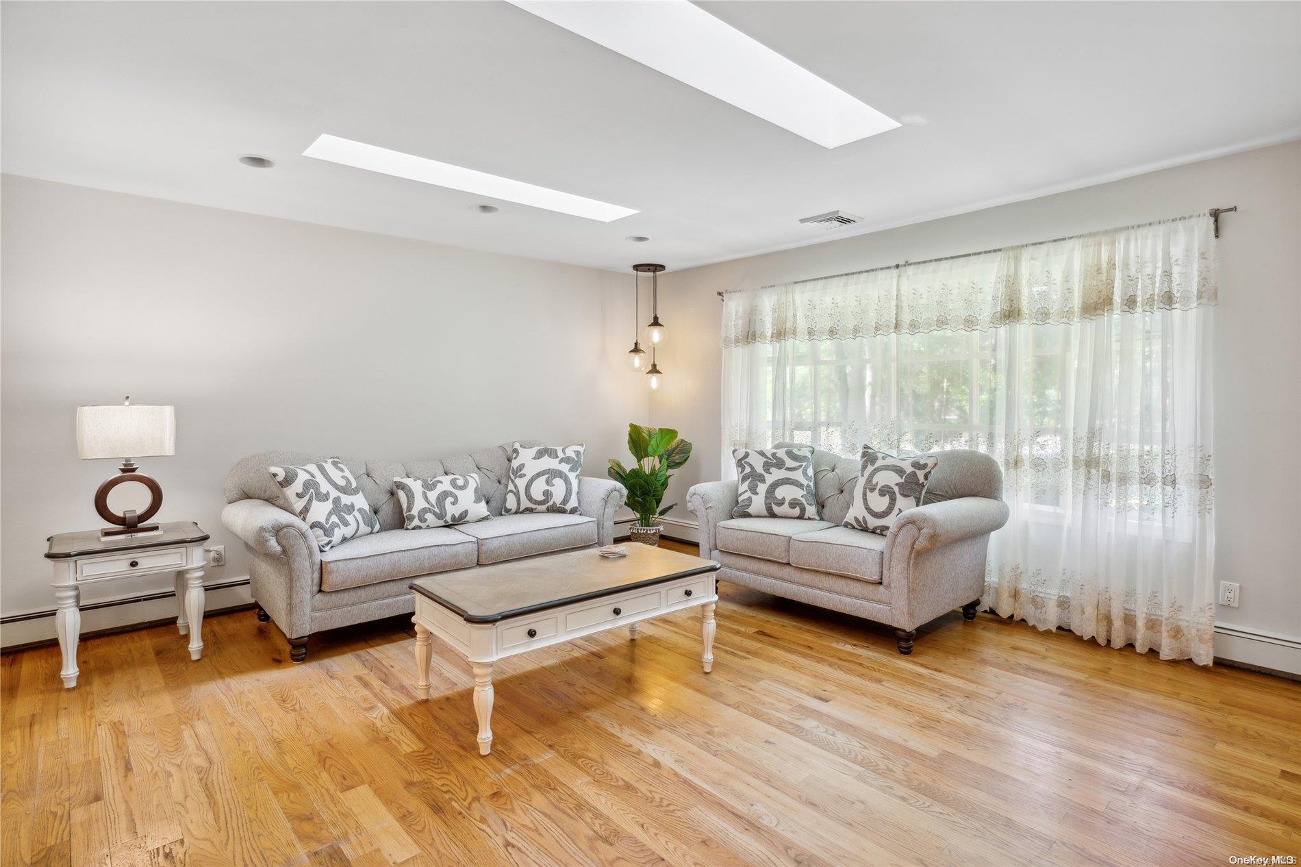 52 Sherwood Road Property Photo 13