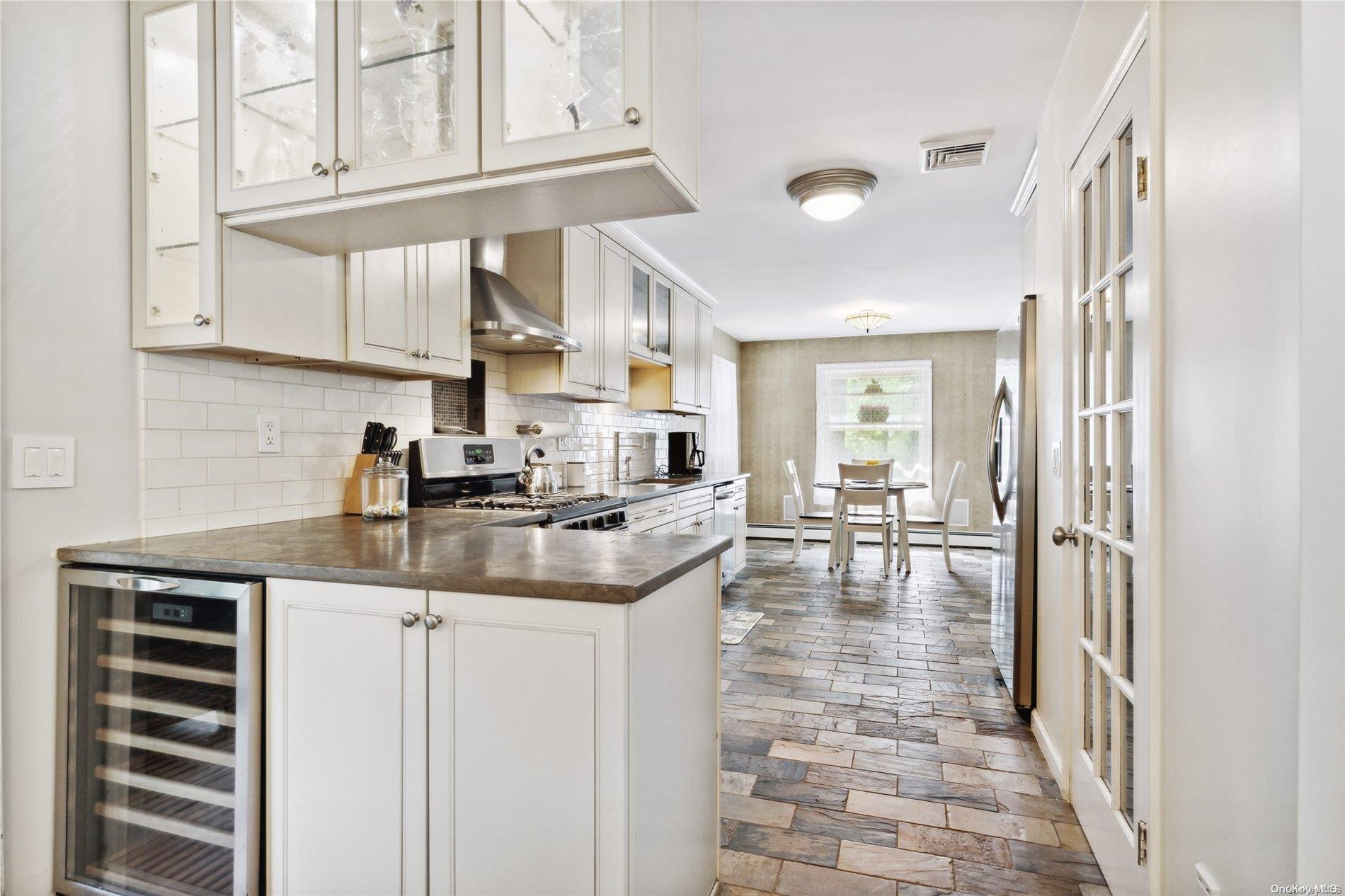 52 Sherwood Road Property Photo 17