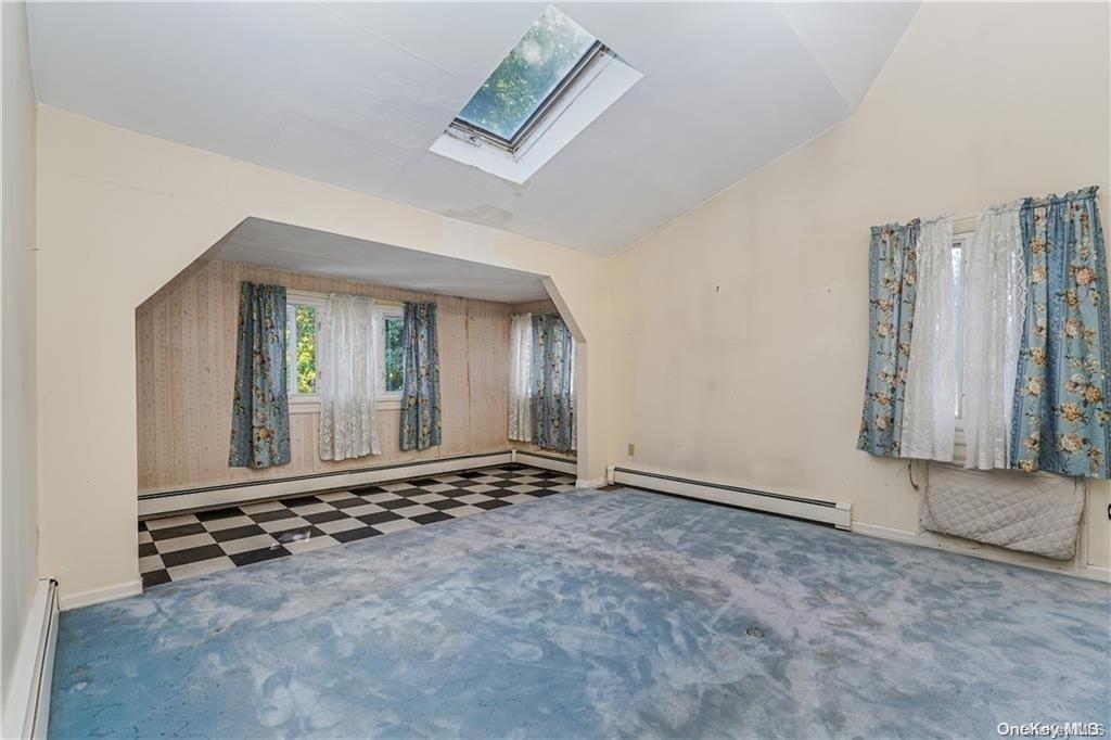 46-18 Hanford Street Property Photo 26