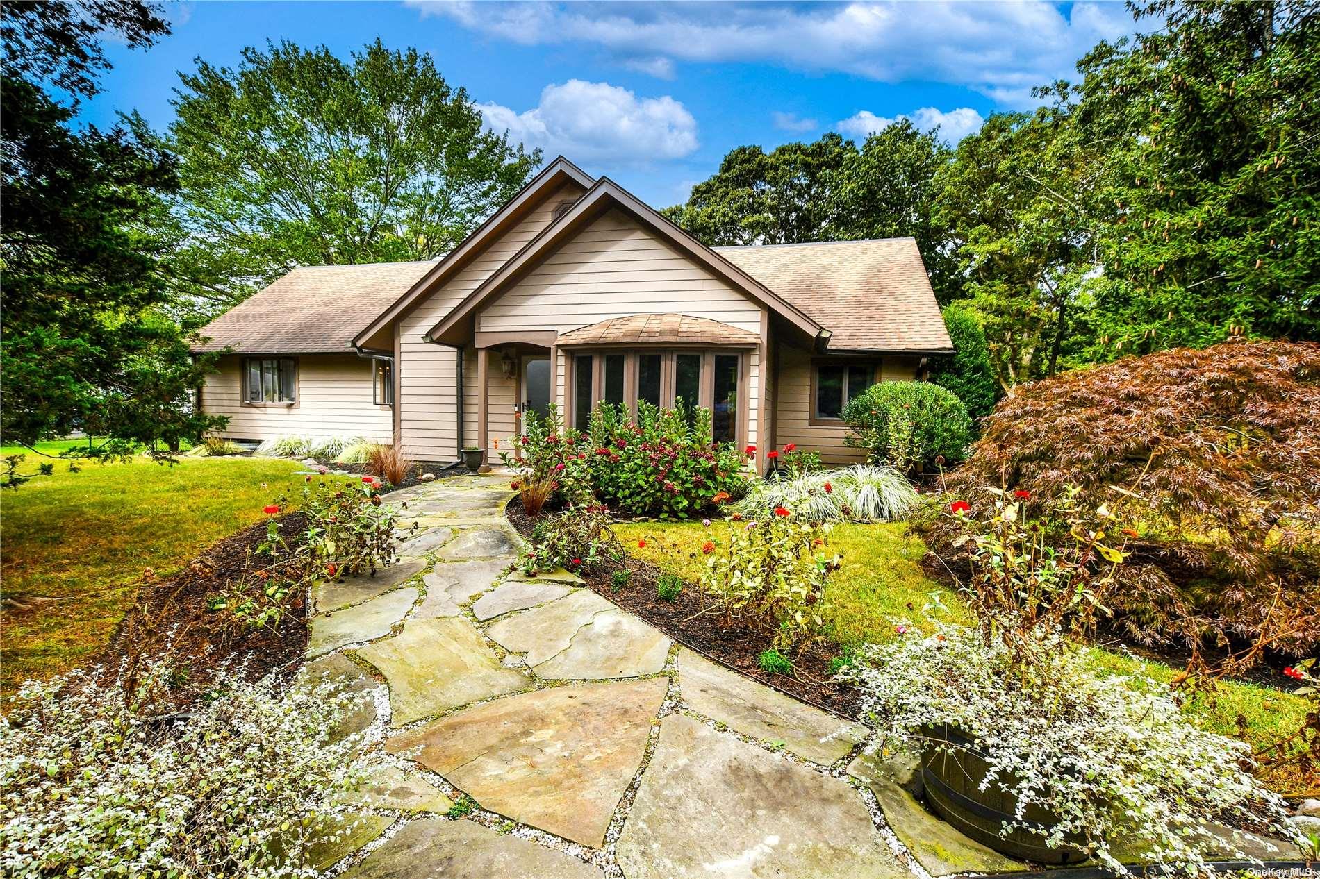 514 Yaphank Middle Island Road Property Photo 1