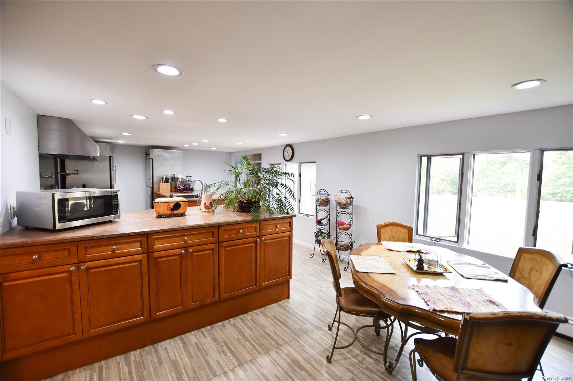 514 Yaphank Middle Island Road Property Photo 13