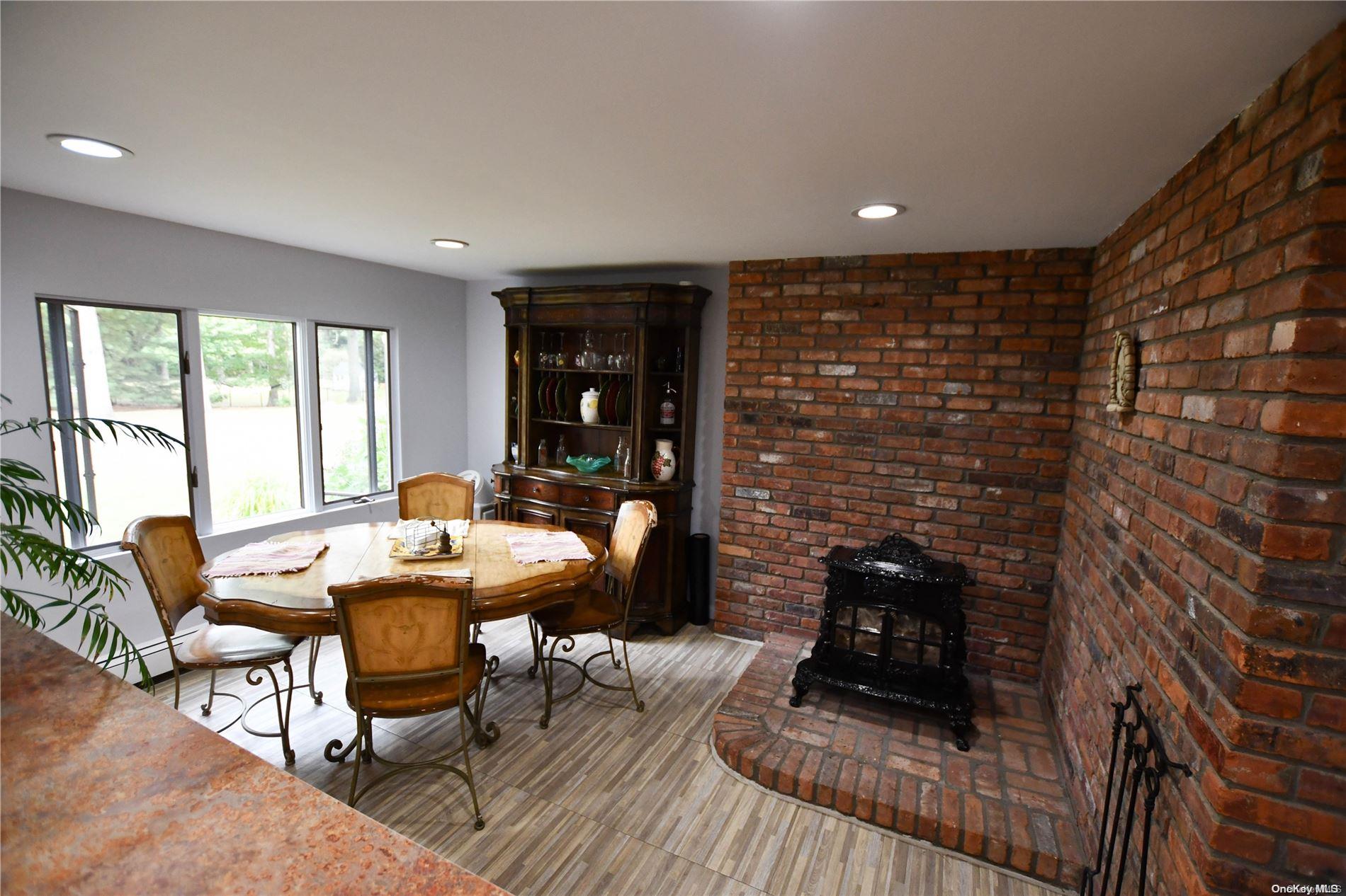 514 Yaphank Middle Island Road Property Photo 20