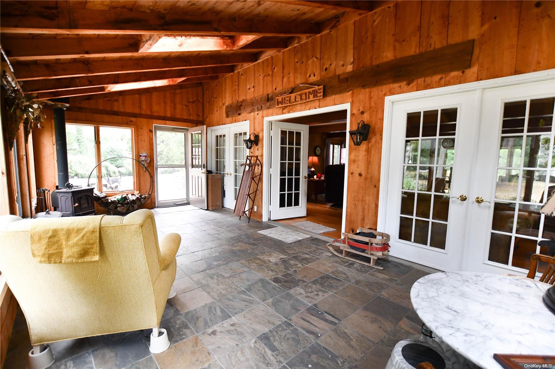 514 Yaphank Middle Island Road Property Photo 23