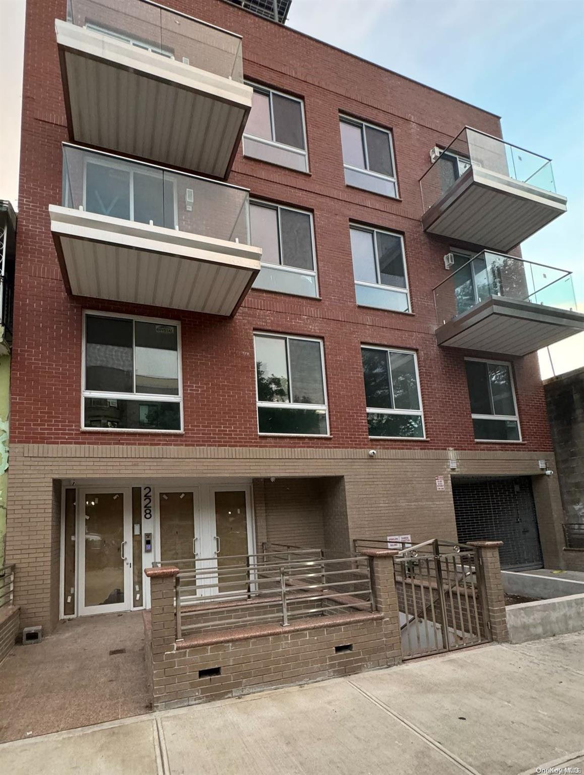 228 55th Street 3d Property Photo 1