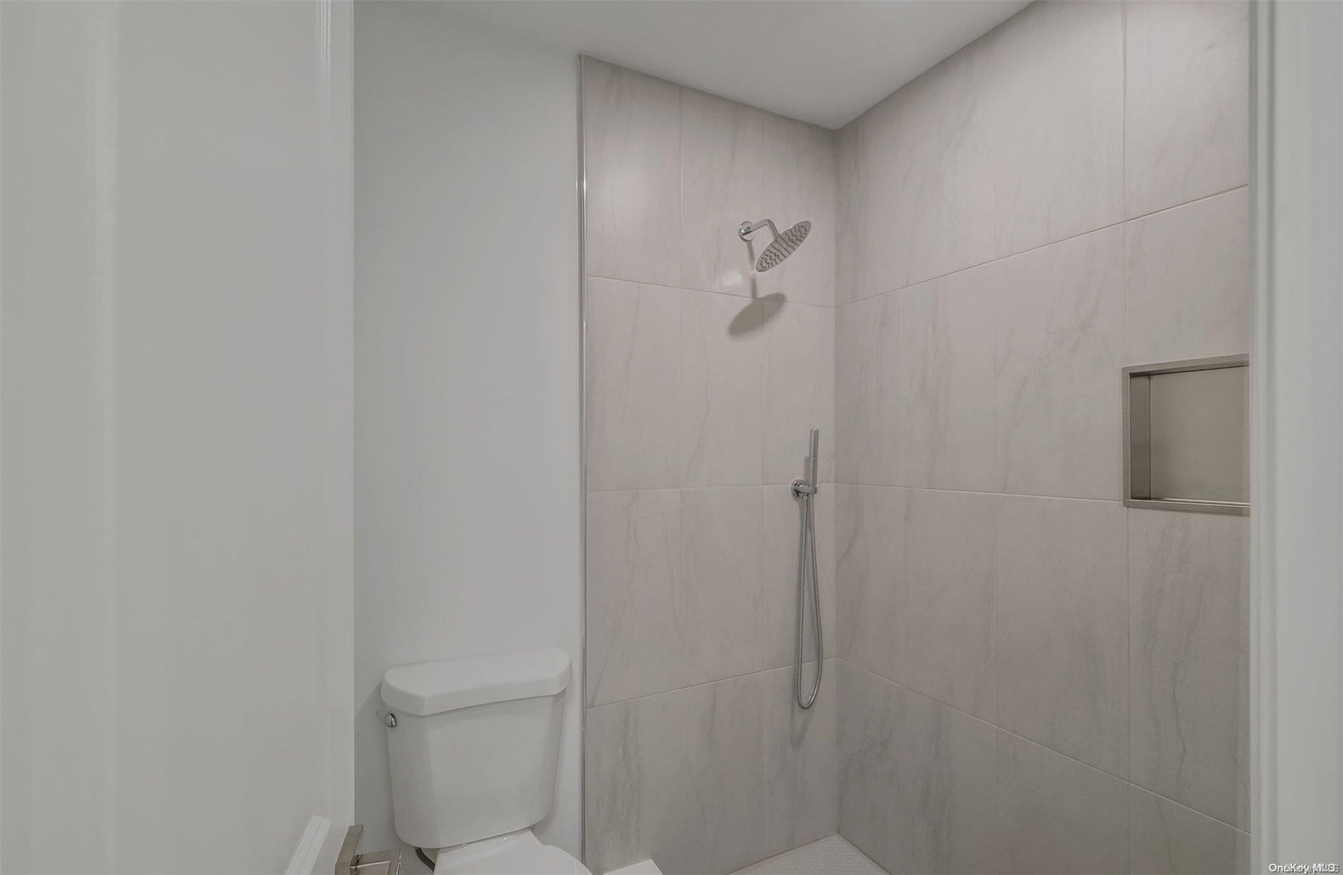 502 Flair Court 502 Property Photo 12