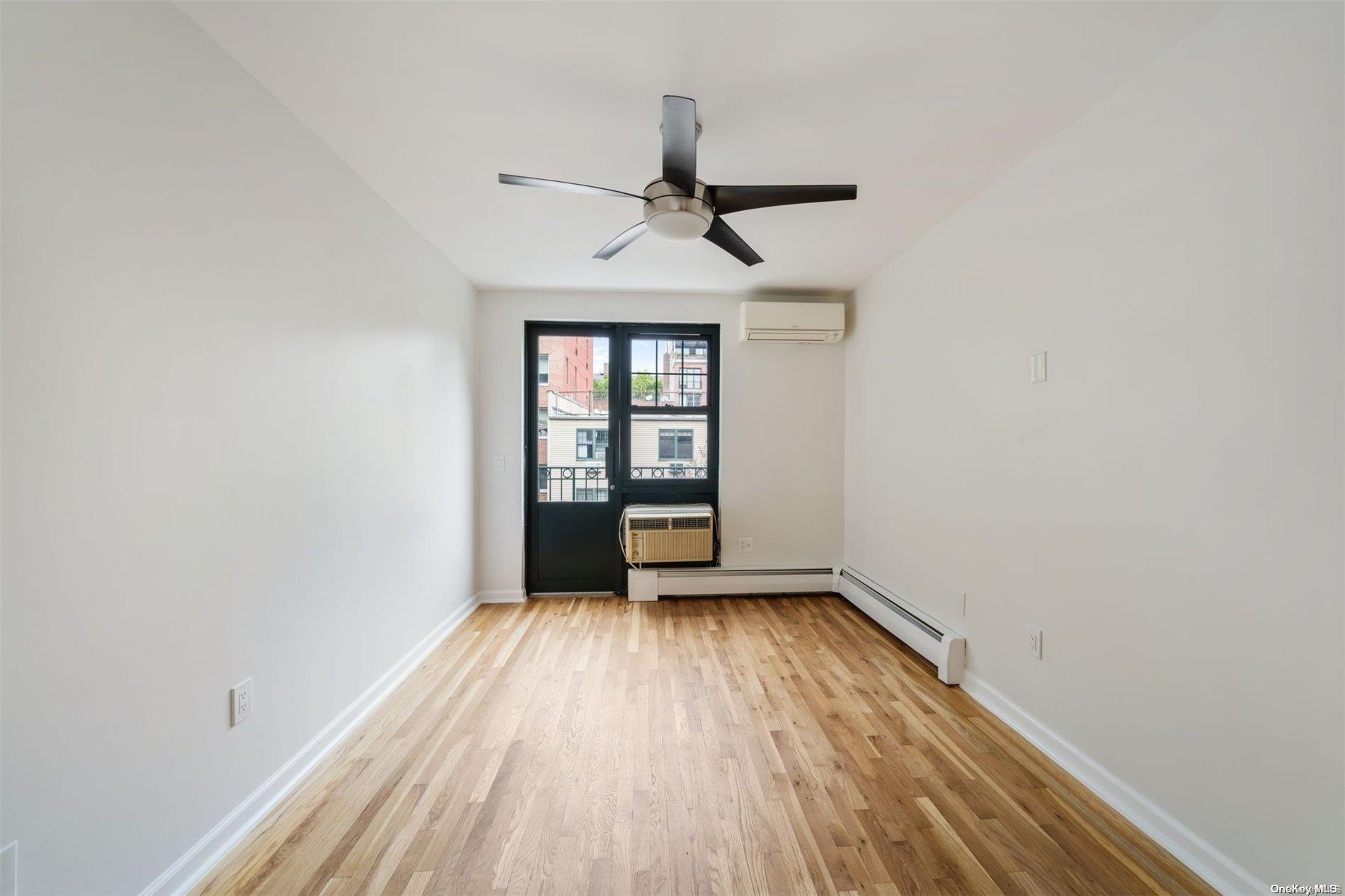 383 E 10th Street D4 Property Photo 26