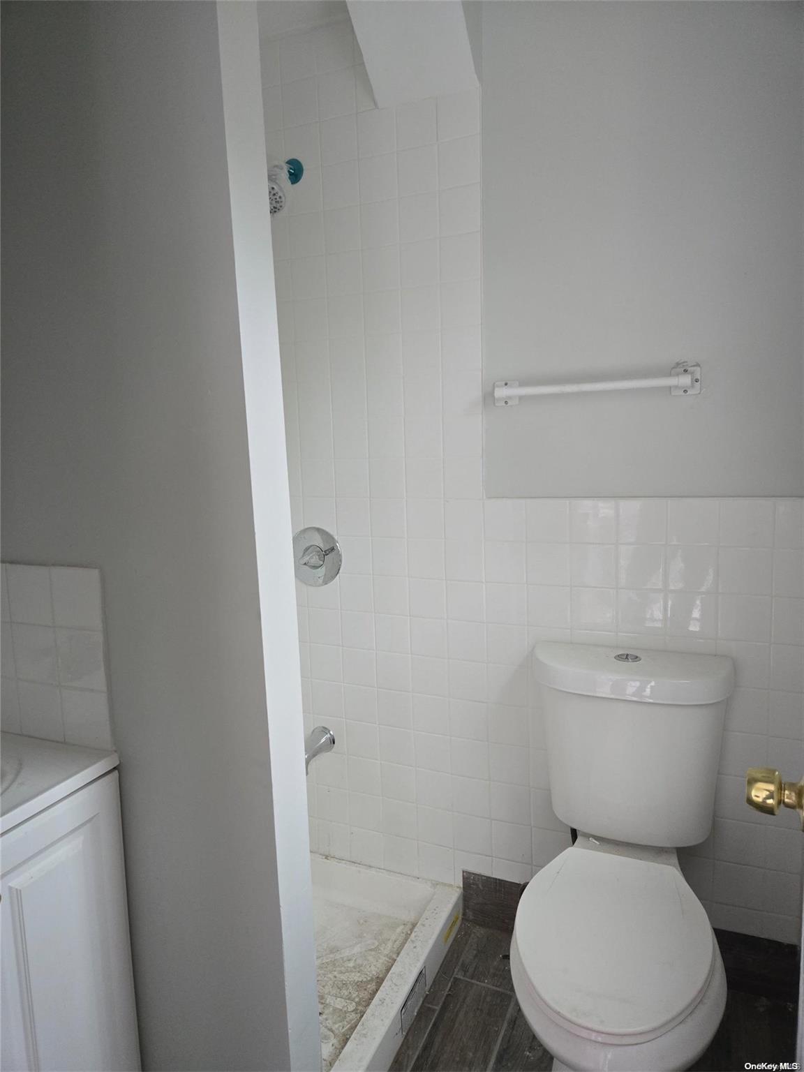 145-56 Shore Avenue Property Photo 10