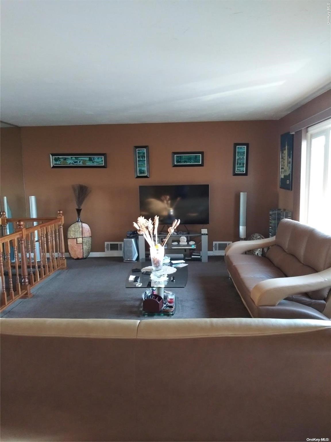 159-29 92nd Street Property Photo 5