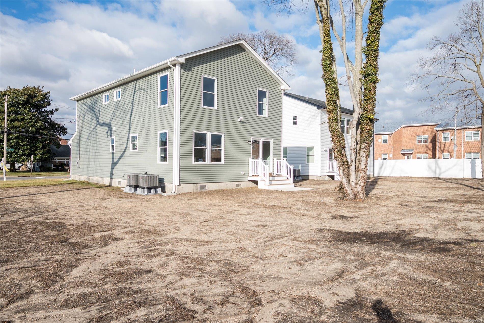 508 Clocks Boulevard Property Photo 26