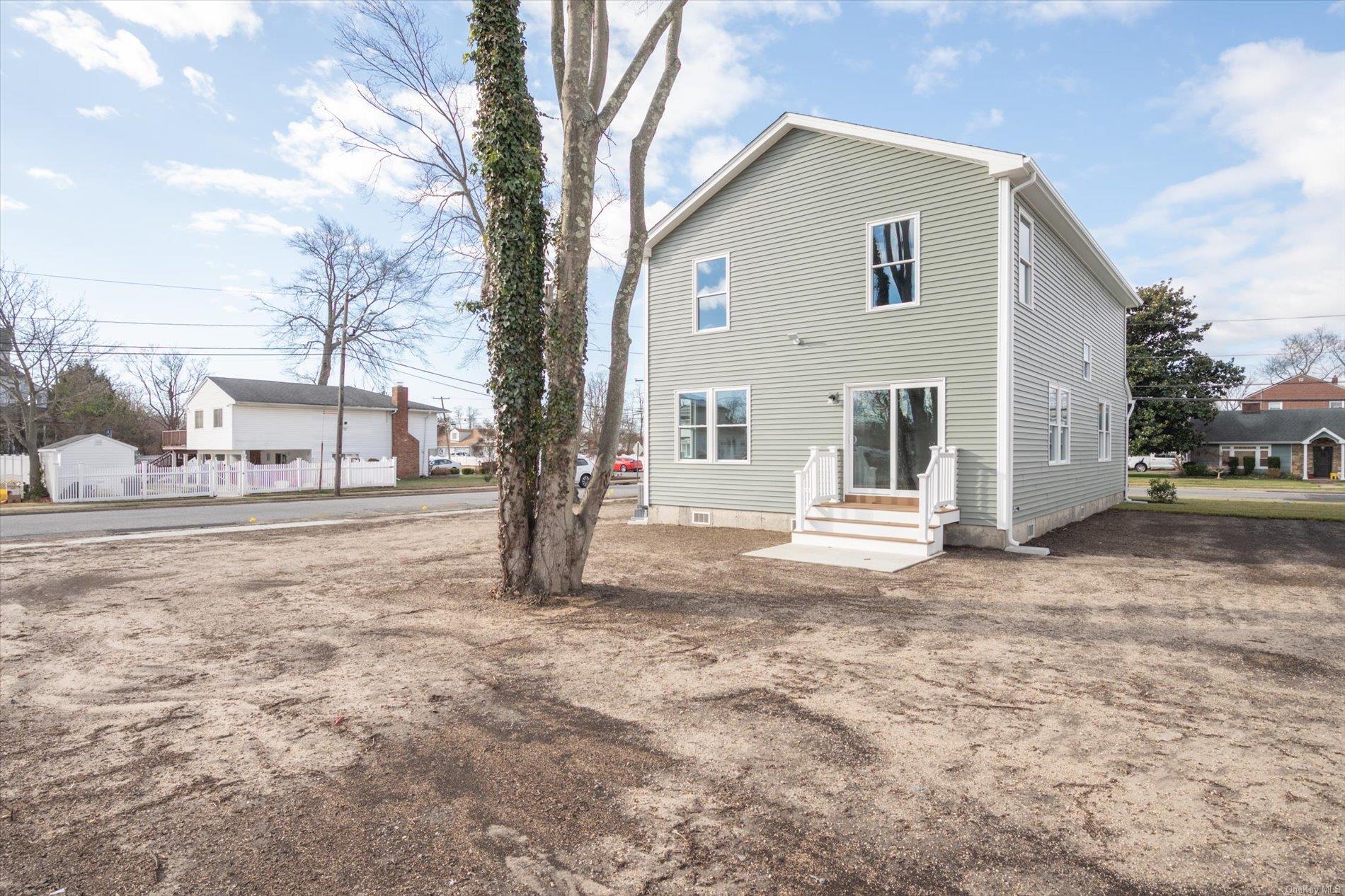 508 Clocks Boulevard Property Photo 28