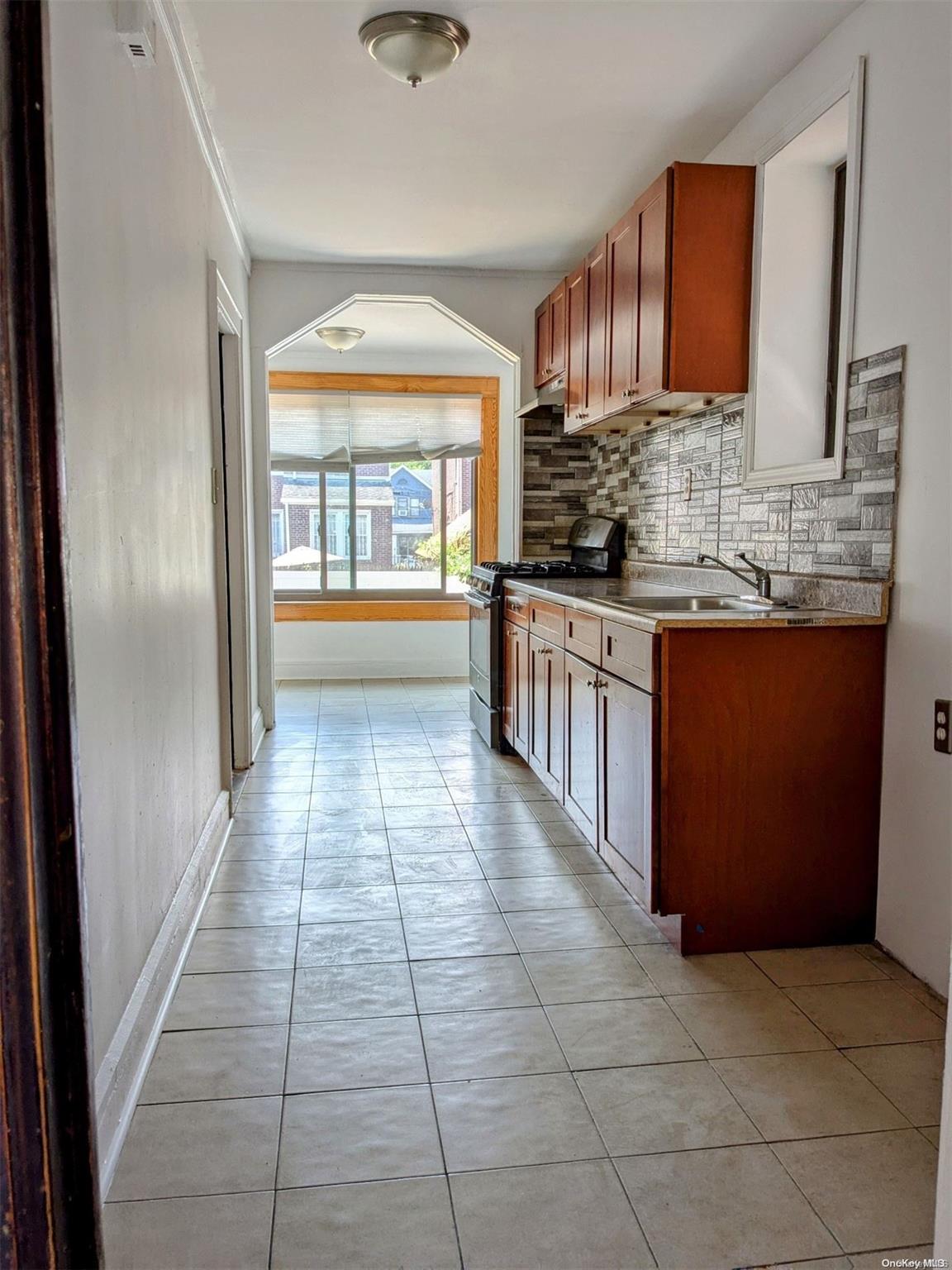 119-48 178th Street Property Photo 10