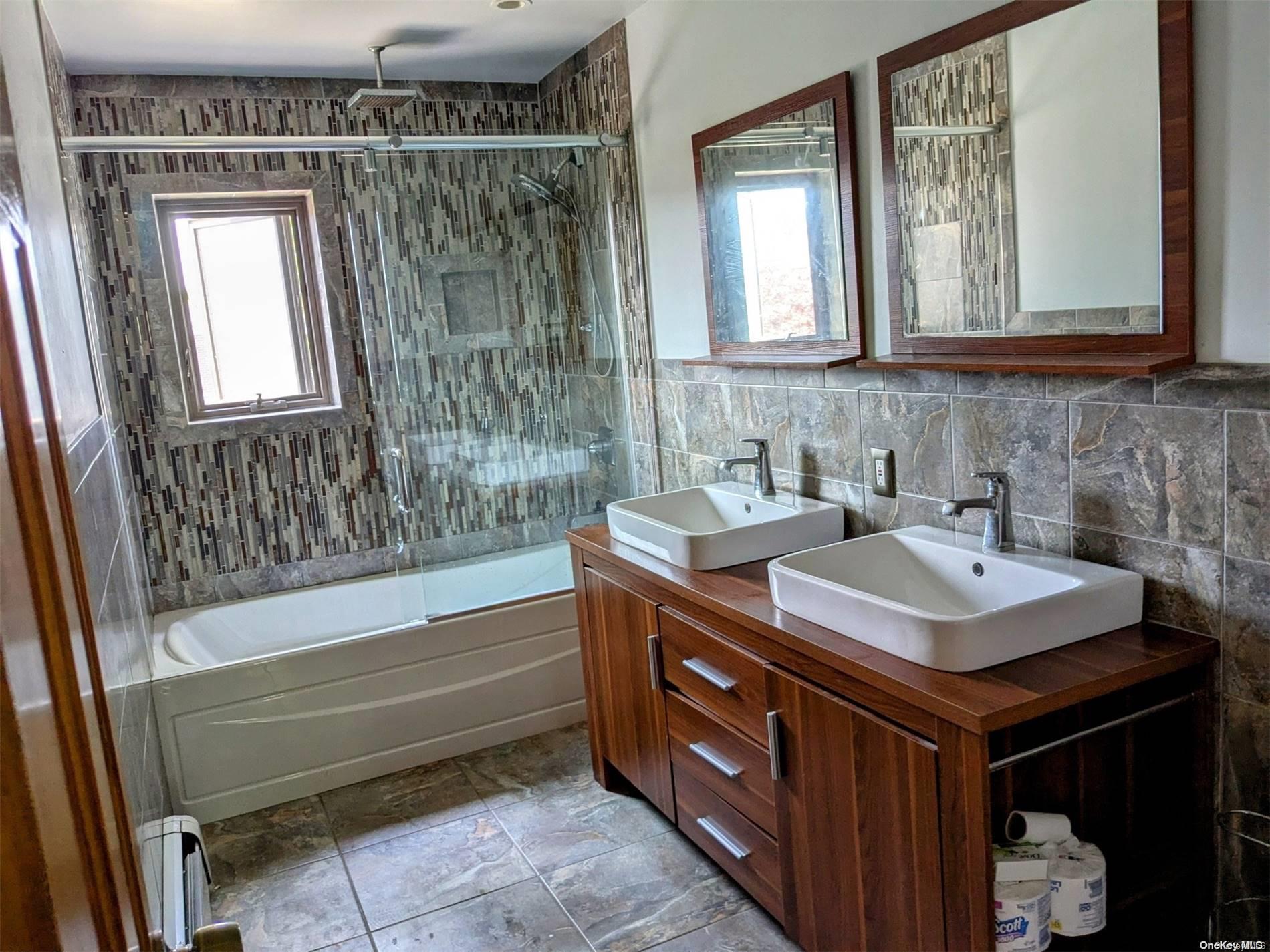 119-48 178th Street Property Photo 12
