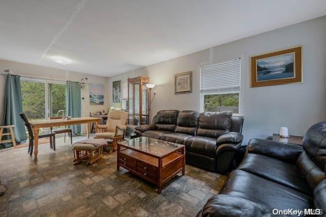 6 Corbett Court Property Photo 3
