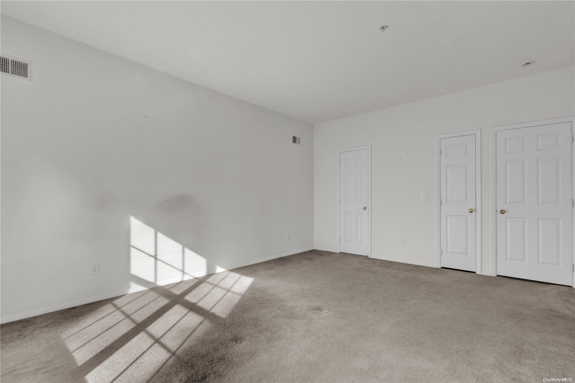 240 Kettles Lane 240 Property Photo 20
