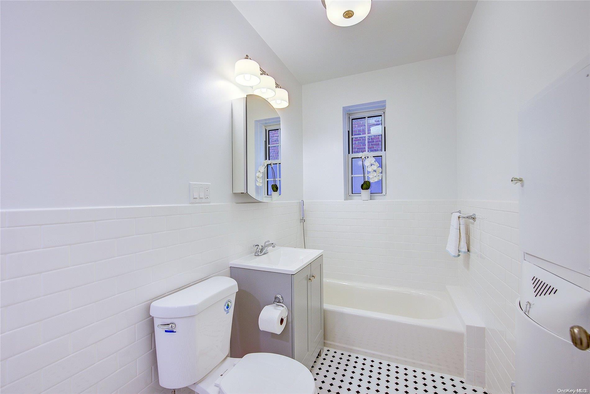 77-12 35 Avenue B34 Property Photo 7