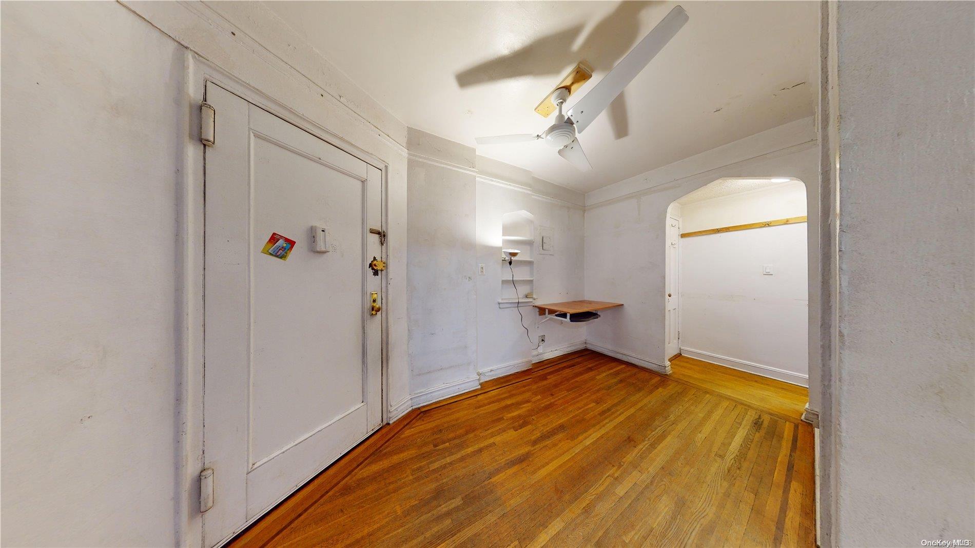125 Hawthorne Street 1a Property Photo 4