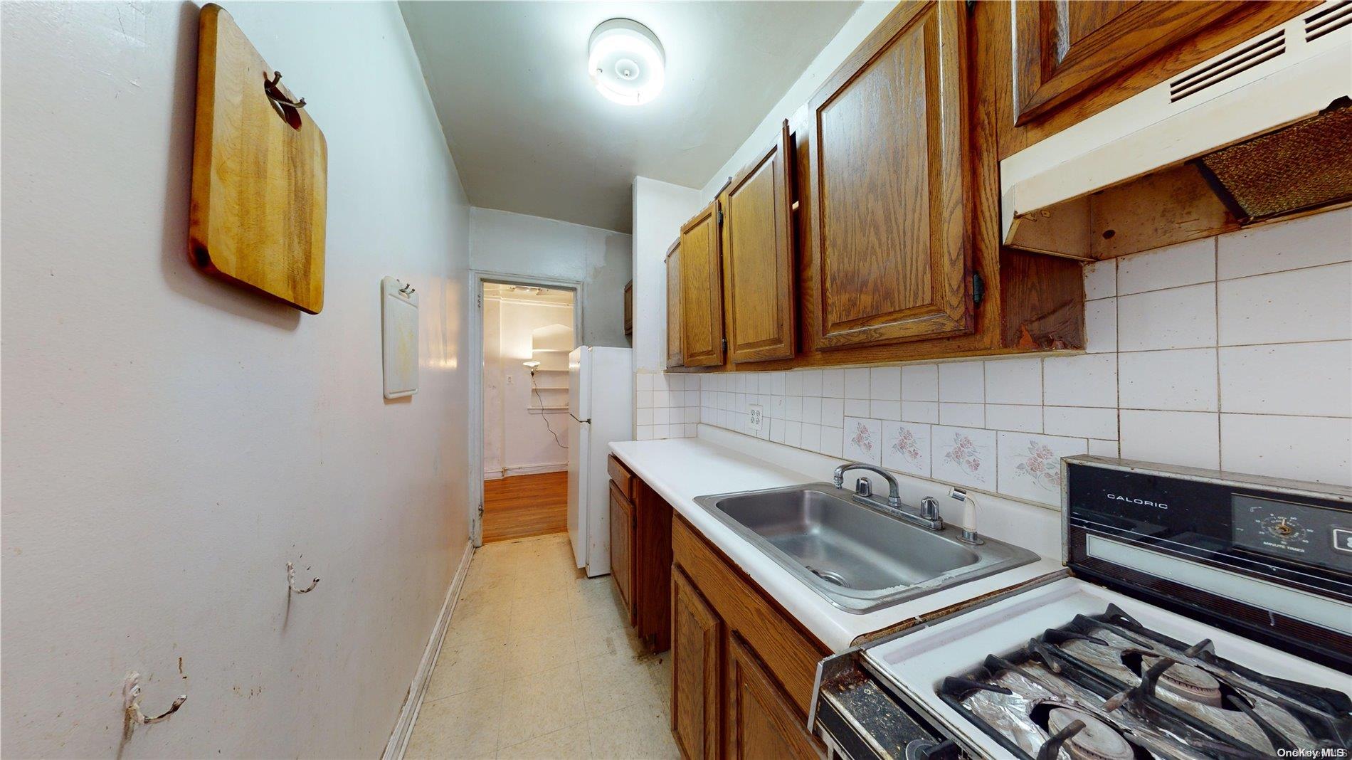 125 Hawthorne Street 1a Property Photo 7