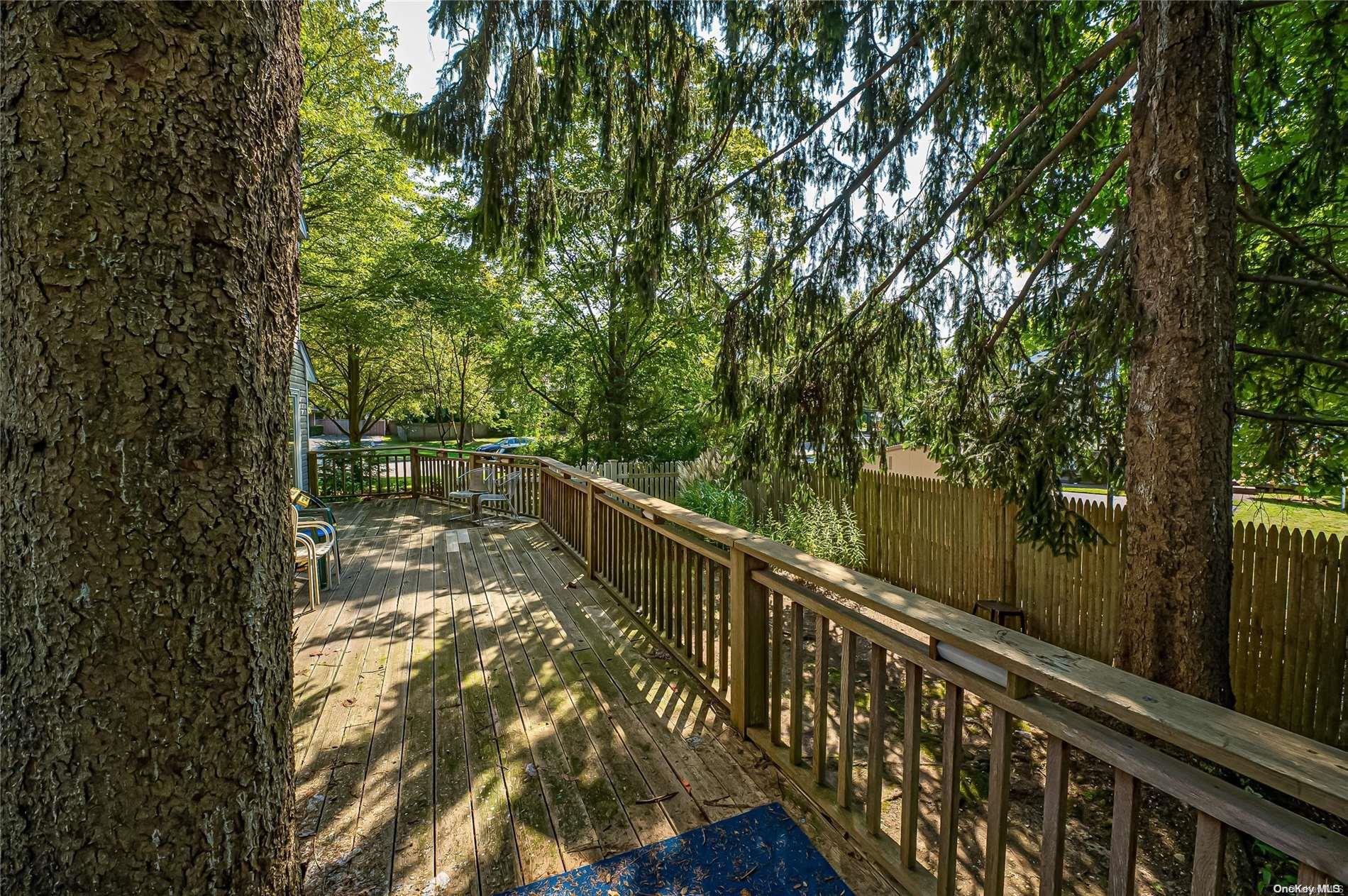 4 Greg Lane Property Photo 15