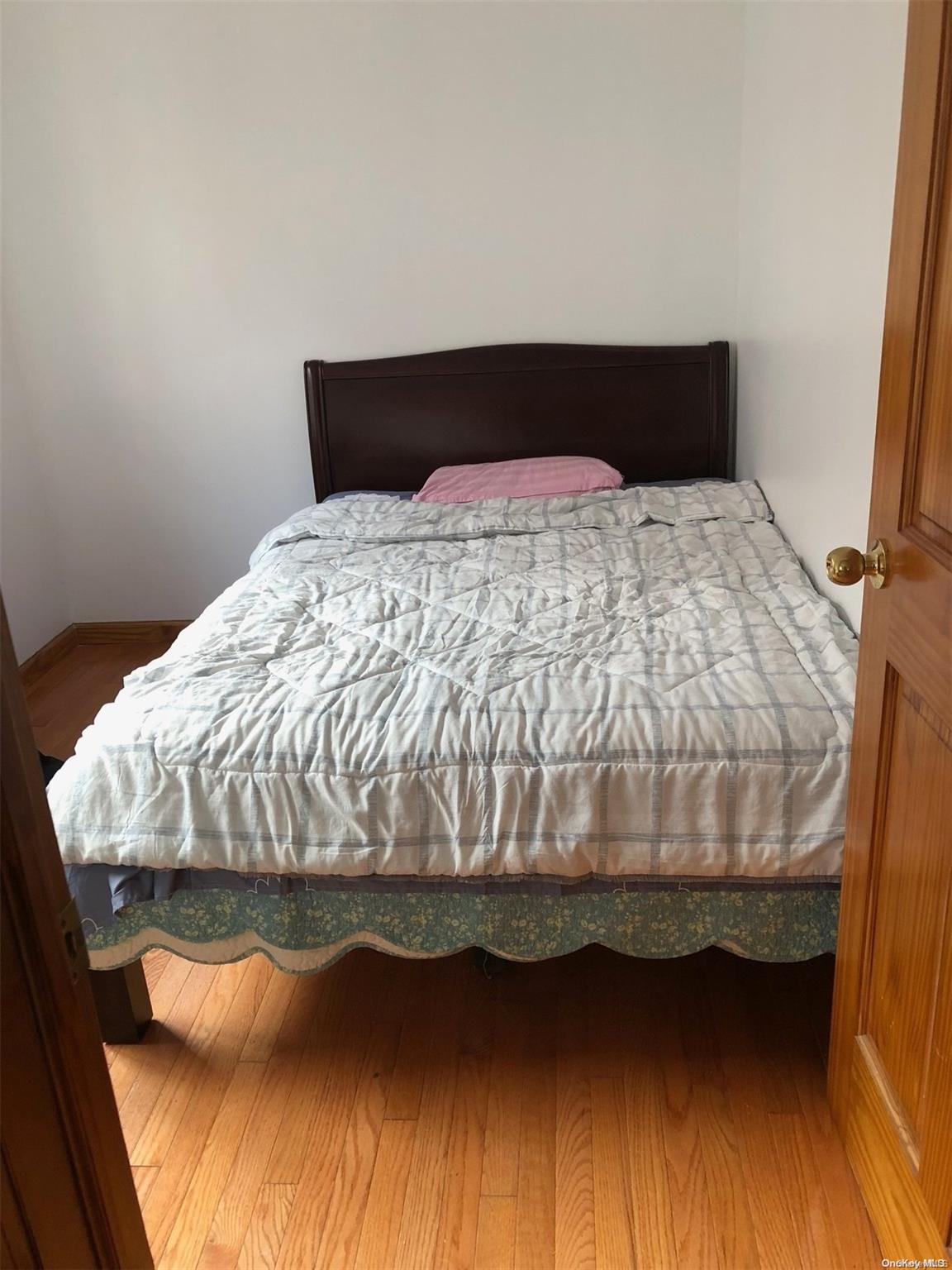 147-30 Barclay Avenue 3b Property Photo 5