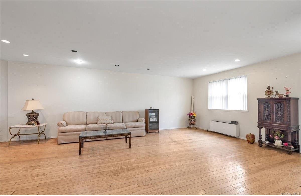 9 Everit Avenue A10,11 Property Photo 6