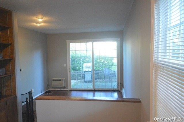 10 Westview Avenue G Property Photo 6