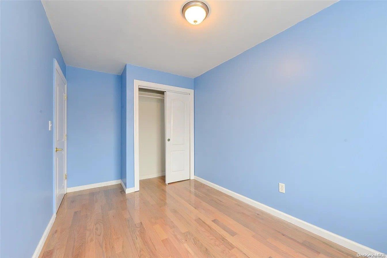 197-21 Carpenter Avenue 2g Property Photo 8